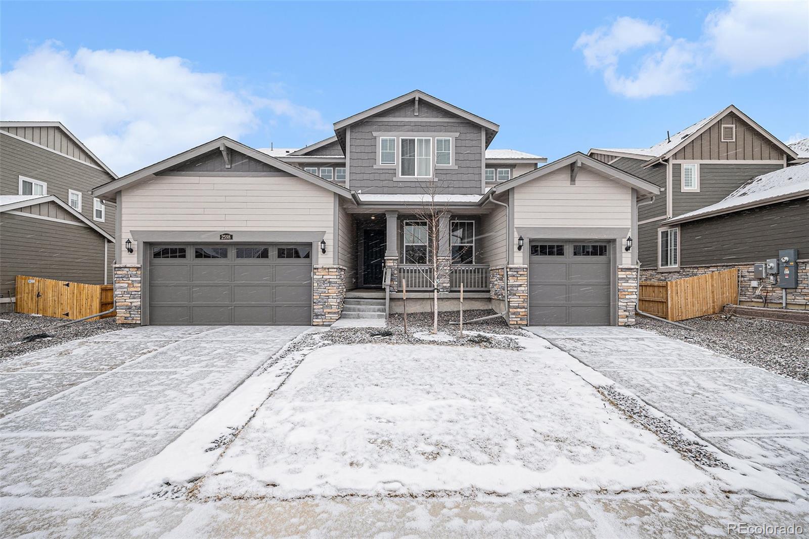 2598  Knobbie Circle, castle rock MLS: 3729628 Beds: 5 Baths: 5 Price: $1,050,000