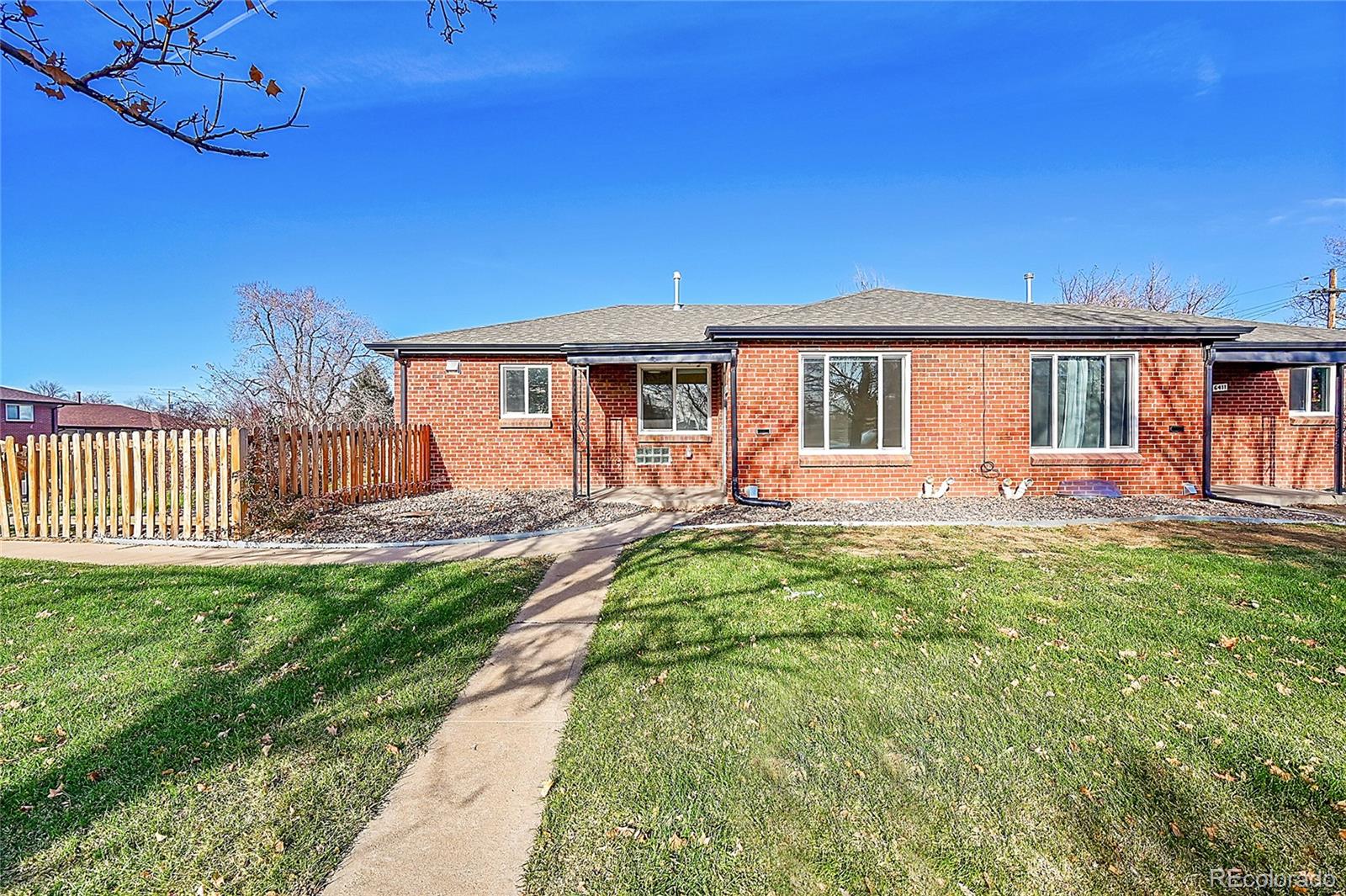 3200  Locust Street, denver MLS: 3866820 Beds: 4 Baths: 2 Price: $500,000