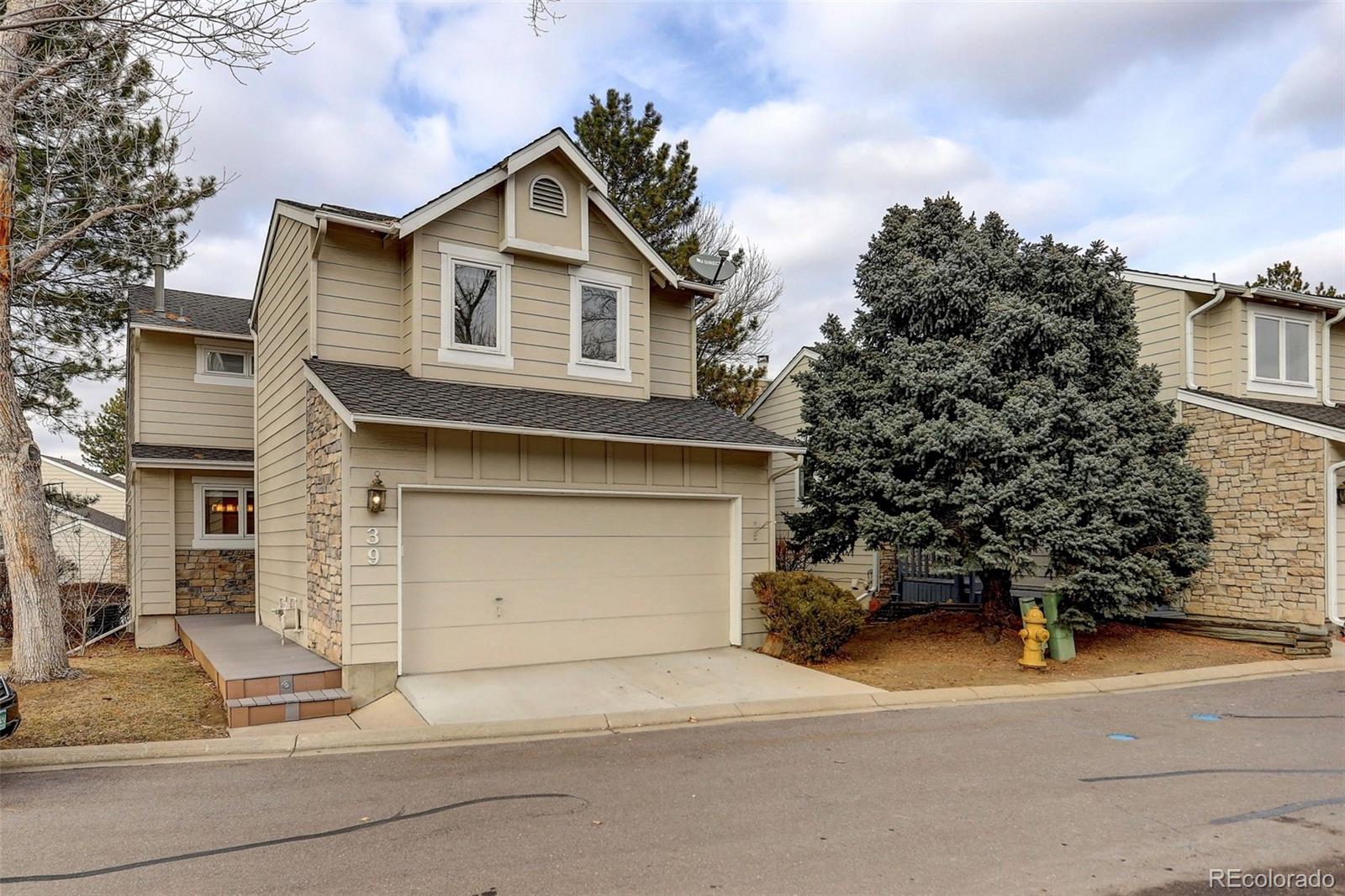 4605 S Yosemite Street, denver MLS: 5127765 Beds: 3 Baths: 4 Price: $599,900