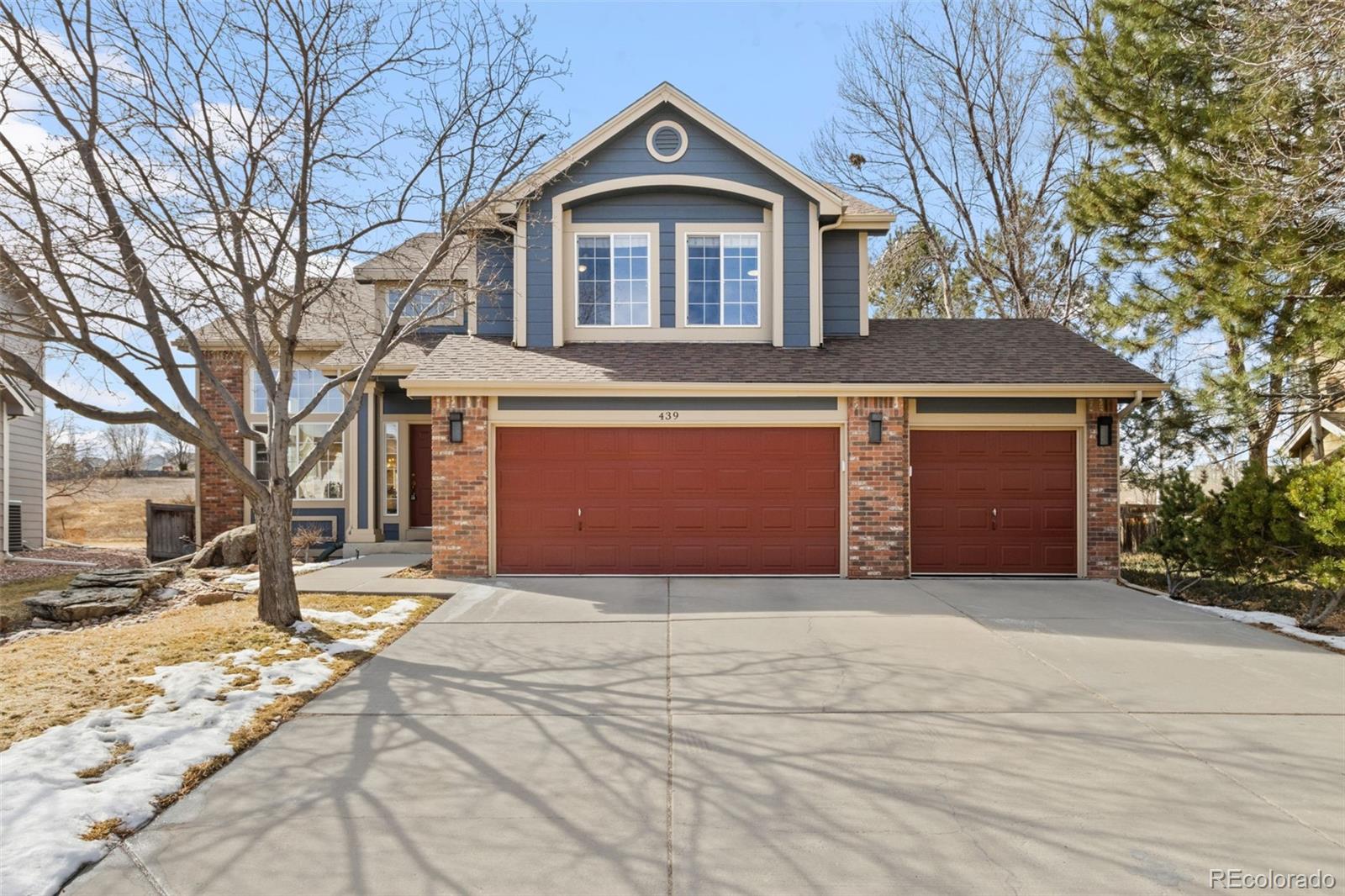 439  Huntington Hills Drive, fort collins MLS: 2492448 Beds: 3 Baths: 3 Price: $690,000