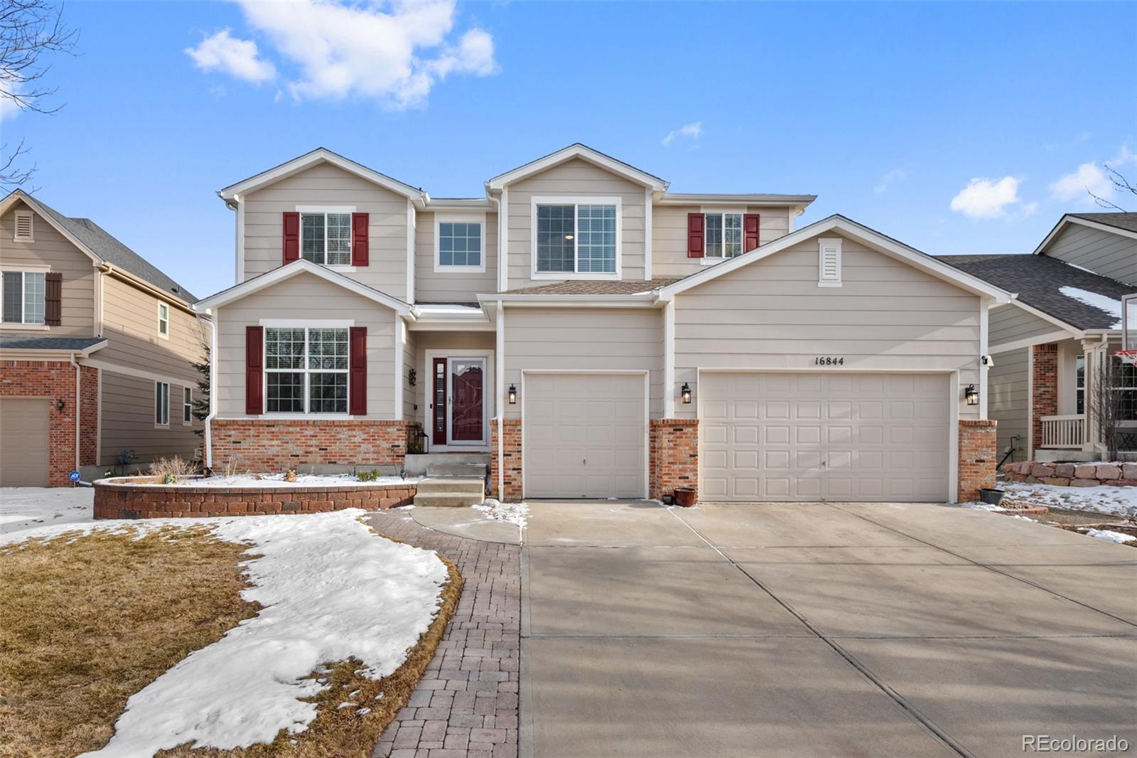 16844 E Lake Place, aurora MLS: 5015847 Beds: 5 Baths: 4 Price: $825,000