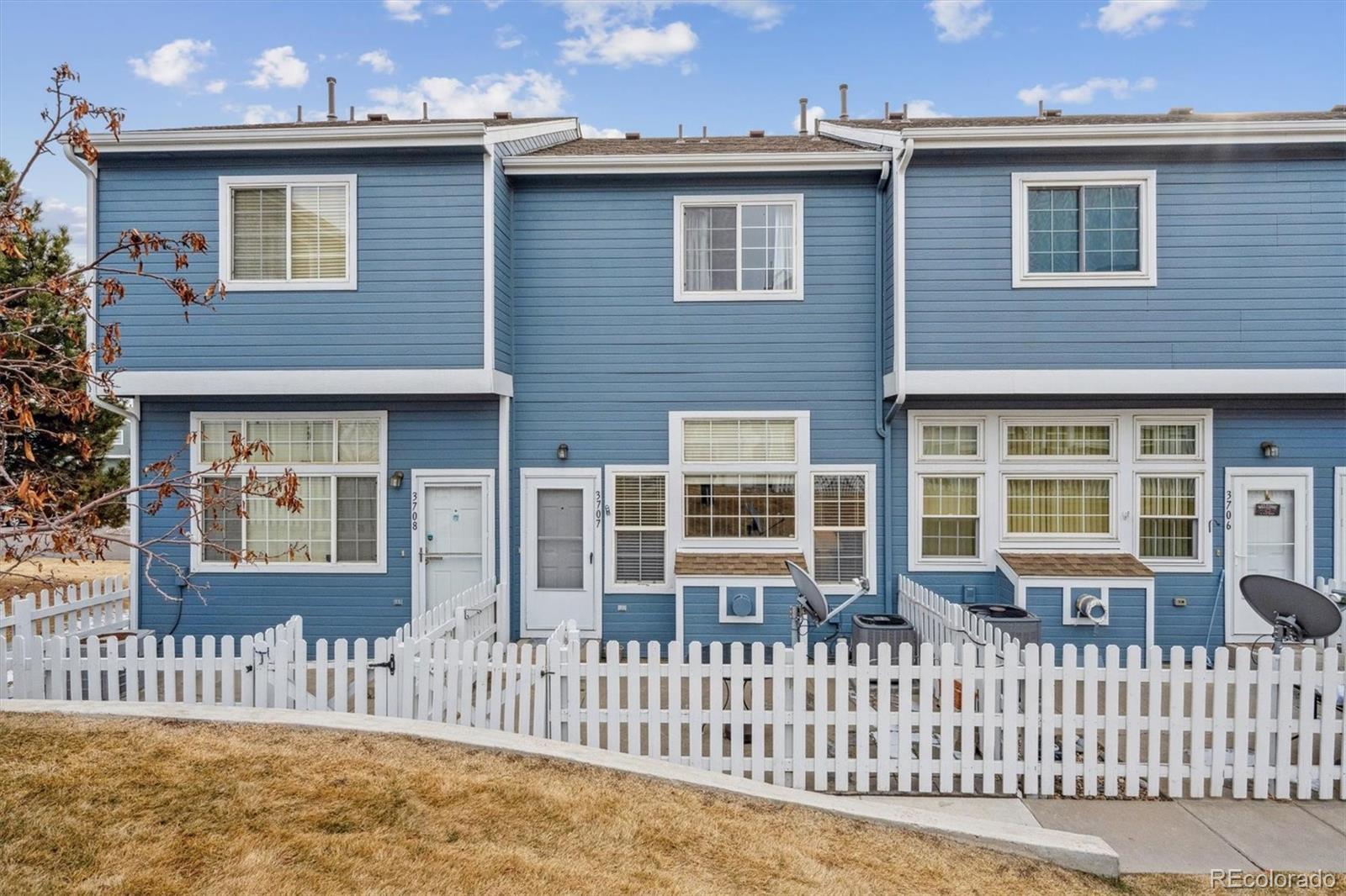 8199  Welby Road 3707, Denver  MLS: 2744135 Beds: 2 Baths: 3 Price: $299,900