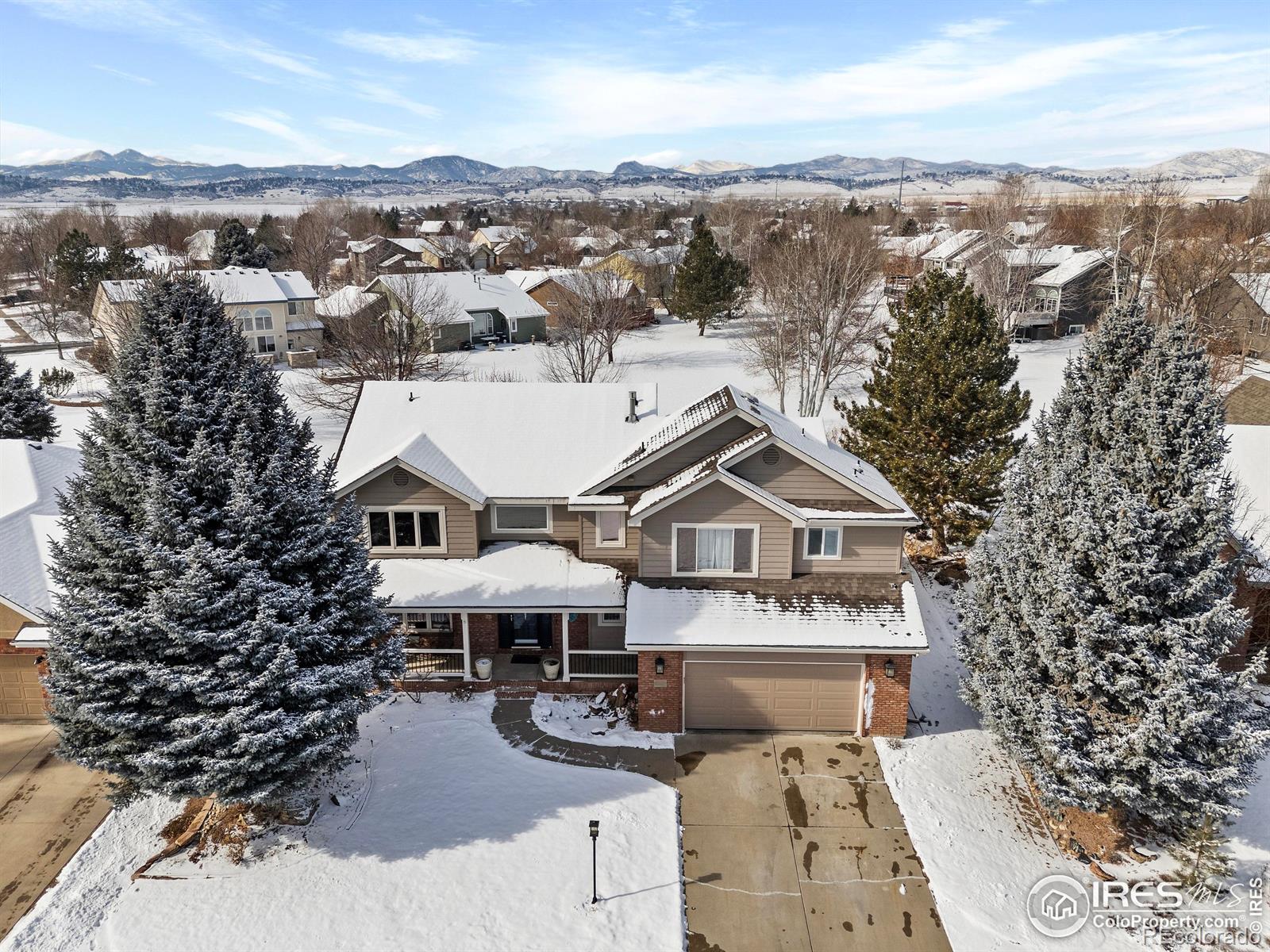 2347  Buckingham Circle, loveland MLS: 4567891026459 Beds: 4 Baths: 3 Price: $715,000