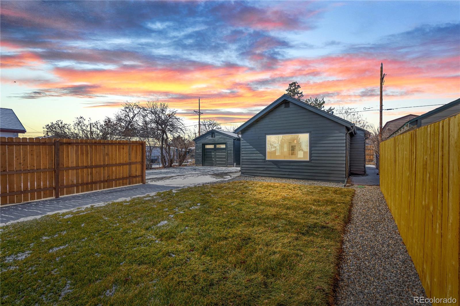 469 S Perry Street, denver MLS: 5720128 Beds: 2 Baths: 1 Price: $414,000