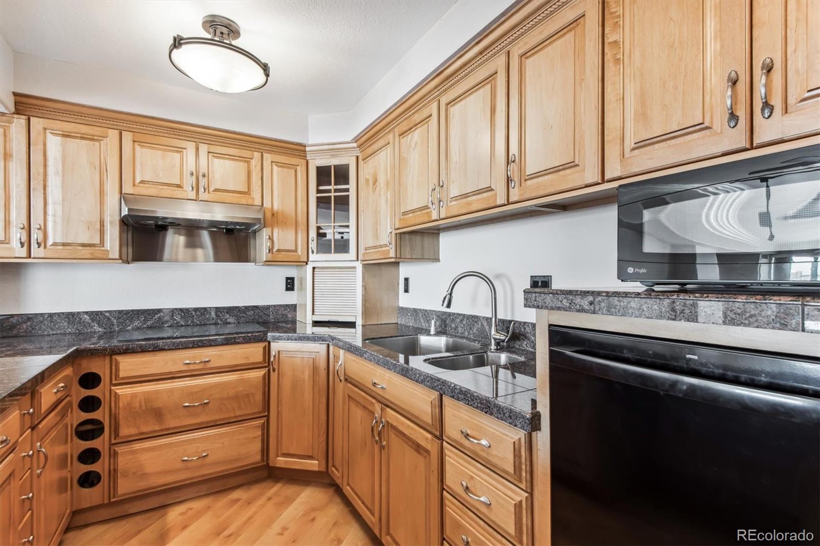 1551  Larimer Street, denver  House Search MLS Picture