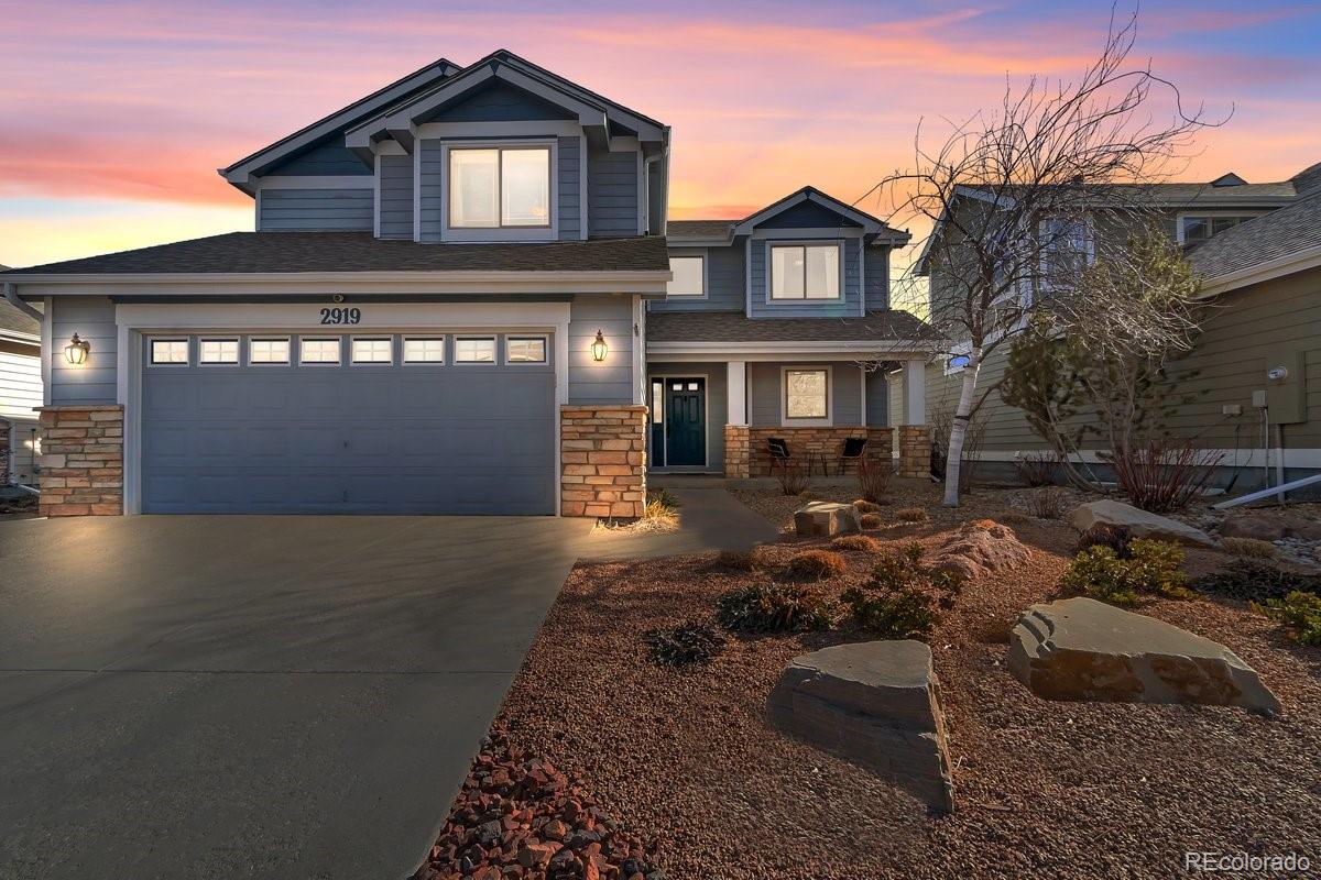 2919  Sanford Circle, loveland MLS: 7636560 Beds: 3 Baths: 3 Price: $550,000