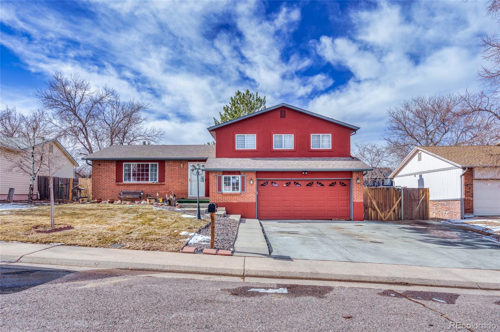 3035 S Biscay Street, aurora MLS: 2397048 Beds: 4 Baths: 4 Price: $525,000