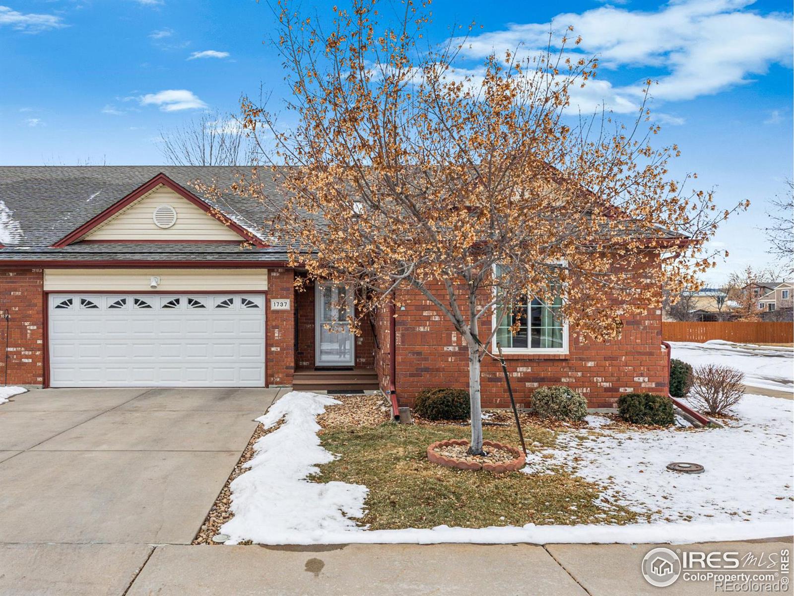 1737  Grove Court, longmont MLS: 4567891026579 Beds: 2 Baths: 2 Price: $515,000