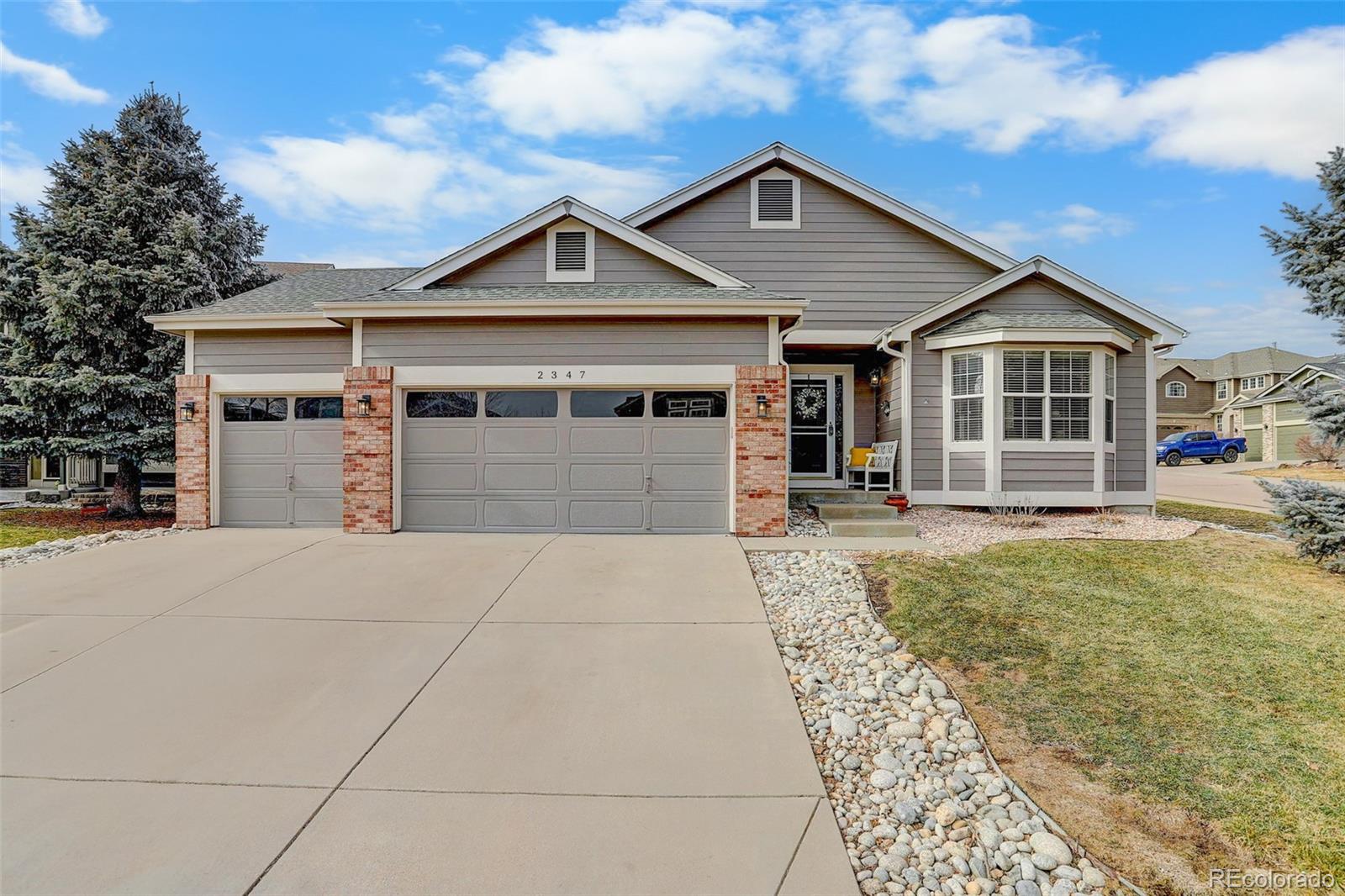 2347  Switch Grass Way, castle rock MLS: 8307425 Beds: 3 Baths: 2 Price: $695,000