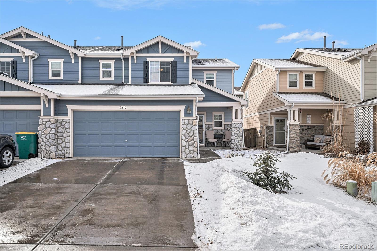 6210  Wescroft Avenue, castle rock MLS: 7636261 Beds: 3 Baths: 3 Price: $490,000