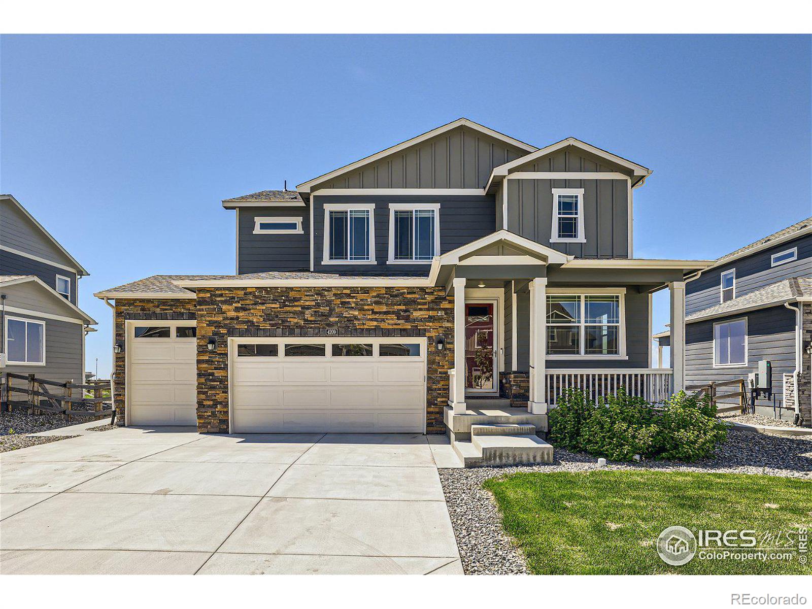 4209  Fox Grove Drive, fort collins MLS: 4567891026679 Beds: 4 Baths: 3 Price: $639,900