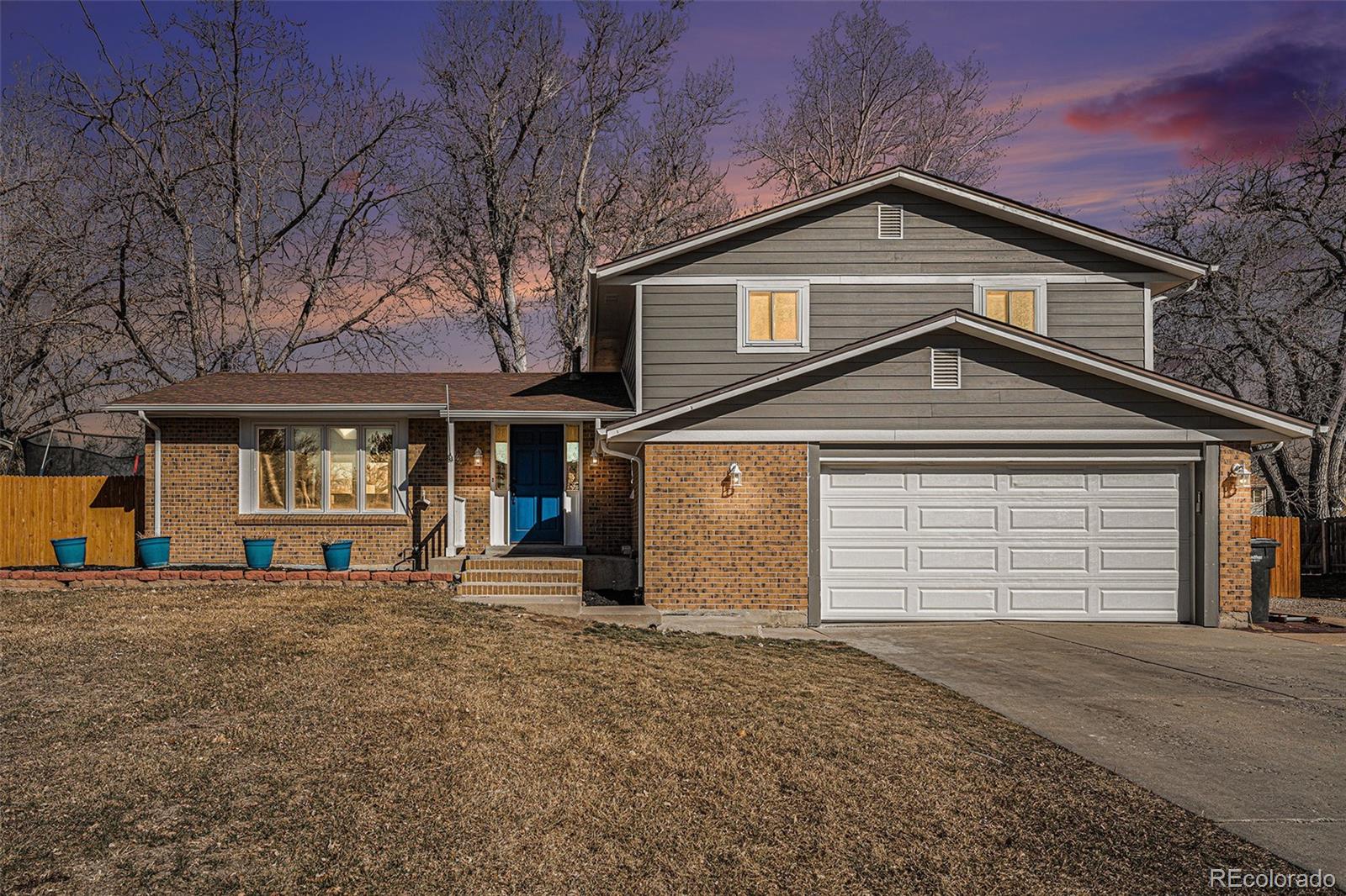 6844  Urban Street, arvada MLS: 4591147 Beds: 3 Baths: 3 Price: $725,000