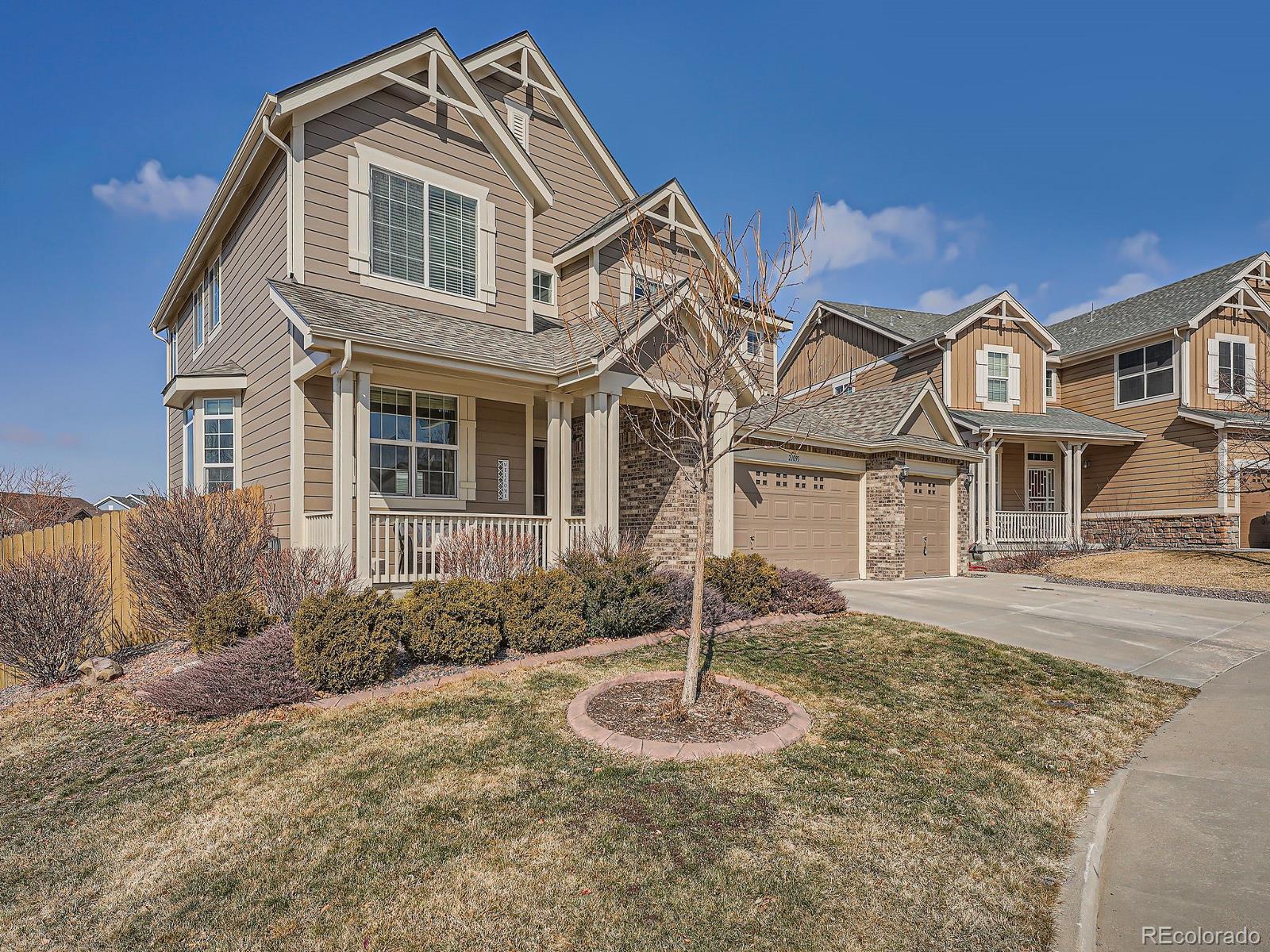 21093 E Jefferson Circle, aurora MLS: 6646437 Beds: 5 Baths: 4 Price: $694,999