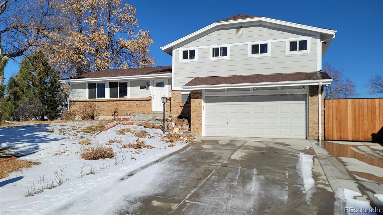 8209  Balsam Way, arvada MLS: 8235996 Beds: 4 Baths: 3 Price: $749,900