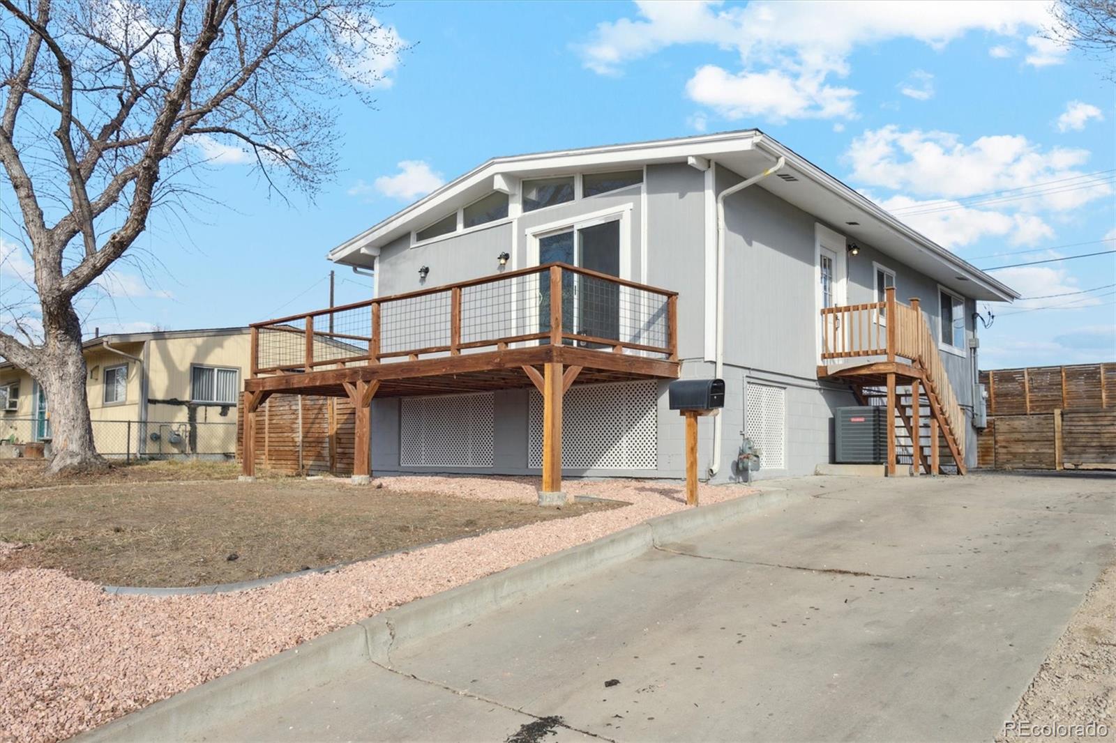 201  Greenwood Boulevard, denver MLS: 2704126 Beds: 5 Baths: 2 Price: $485,000