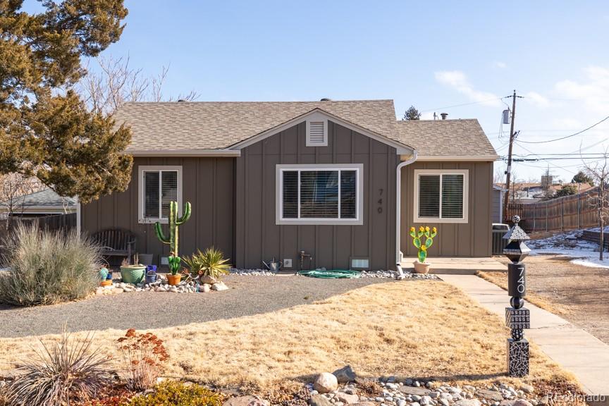 740 S Shoshone Street, denver MLS: 8329348 Beds: 2 Baths: 1 Price: $455,000