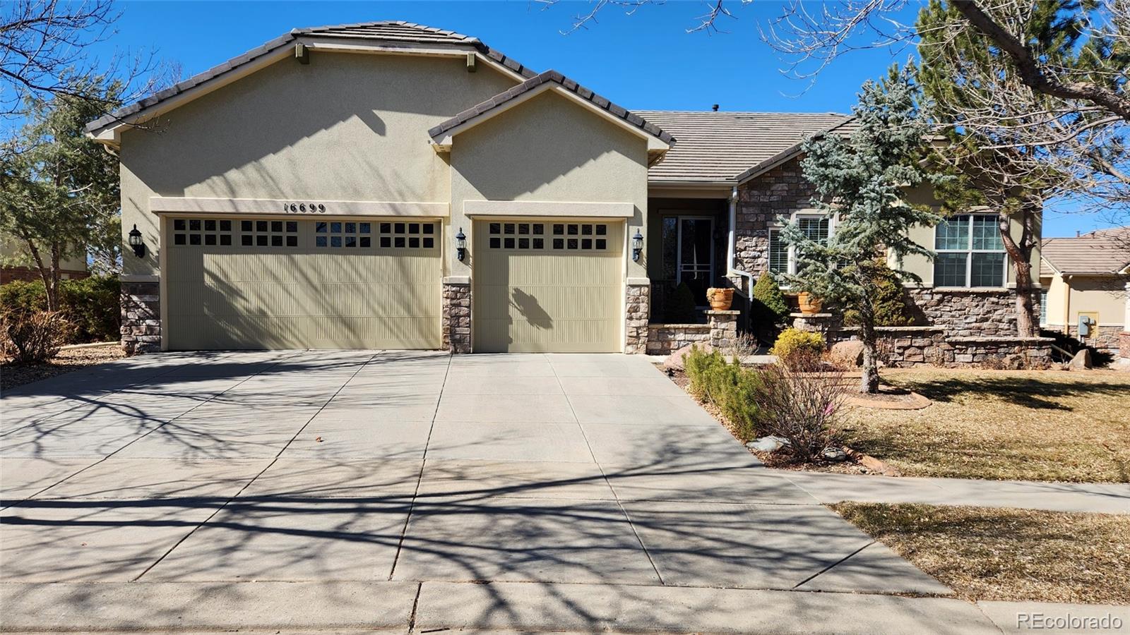 16699  Las Brisas Drive, broomfield MLS: 4601944 Beds: 2 Baths: 3 Price: $1,139,950