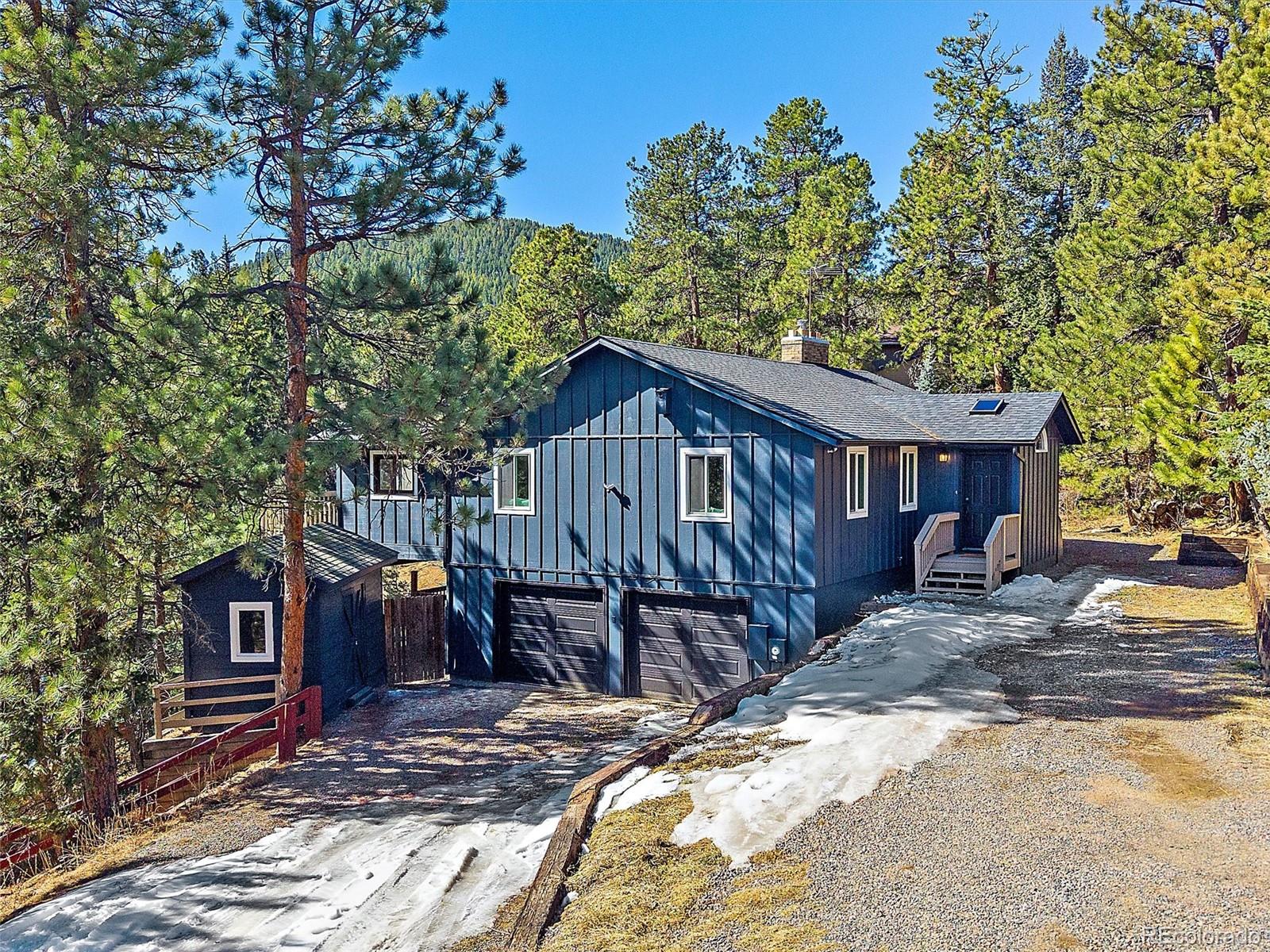 30858  Niakwa Road, evergreen MLS: 2887695 Beds: 3 Baths: 3 Price: $765,000