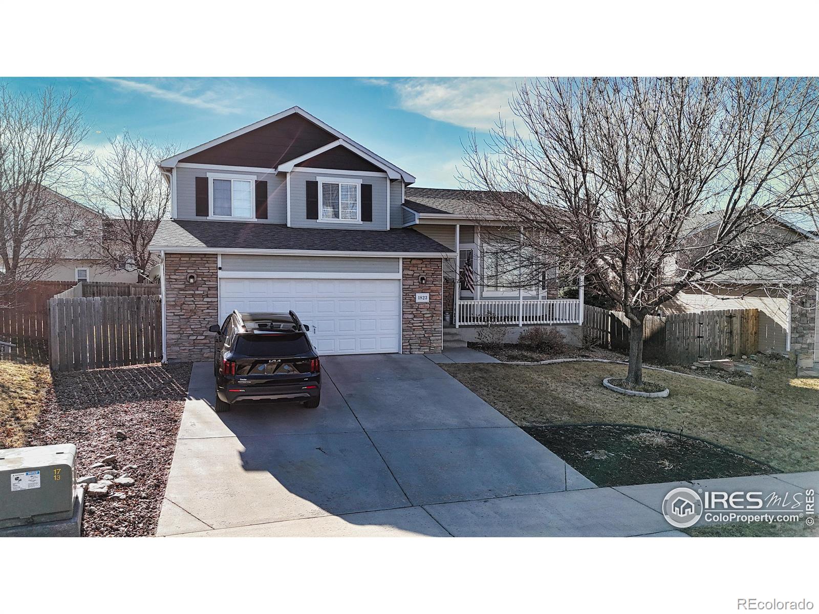 1823  84th Ave Ct, greeley MLS: 4567891027176 Beds: 4 Baths: 3 Price: $460,000