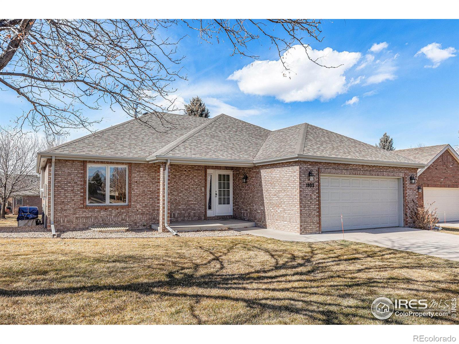 1903  44th Ave Ct, greeley MLS: 4567891027266 Beds: 3 Baths: 3 Price: $460,000