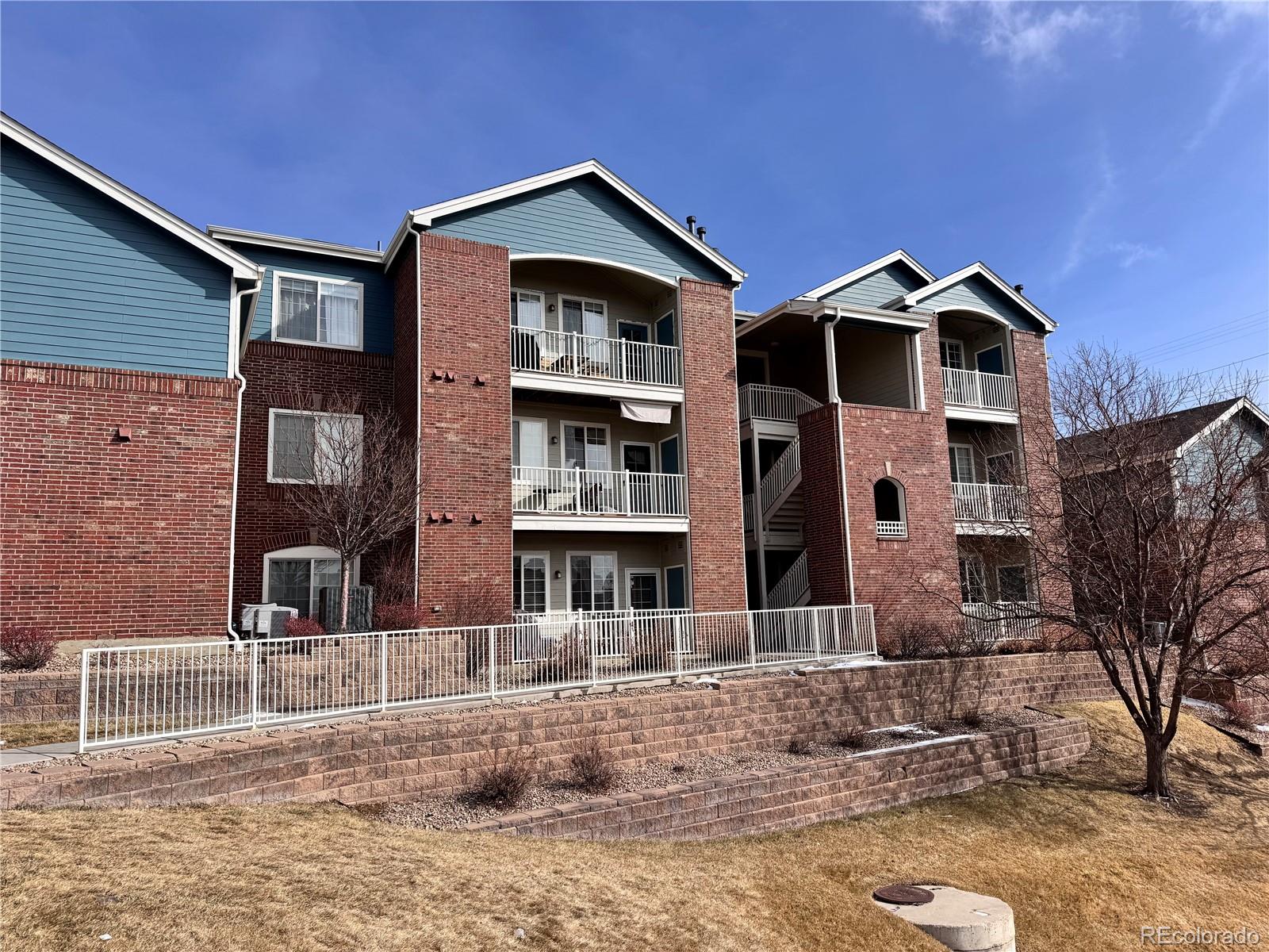 2675 S Danube Way 302, Aurora  MLS: 6218743 Beds: 2 Baths: 2 Price: $320,000