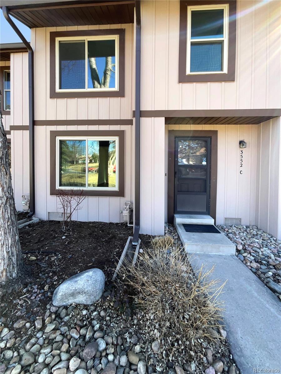 3552 S Kittredge Street C, Aurora  MLS: 6073452 Beds: 2 Baths: 2 Price: $342,000