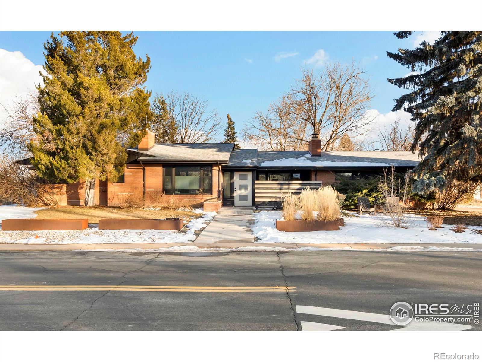 2500  Mathews Street, fort collins MLS: 4567891027347 Beds: 4 Baths: 3 Price: $1,250,000