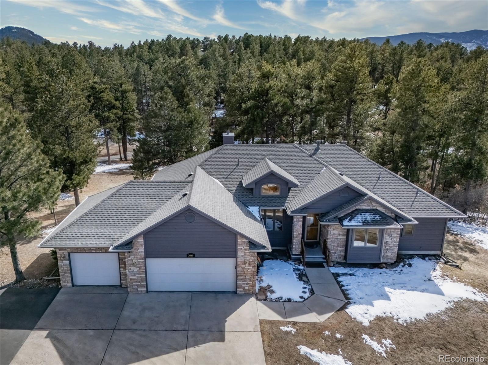 2049  Silverheels Drive, larkspur MLS: 2255870 Beds: 4 Baths: 4 Price: $1,250,000