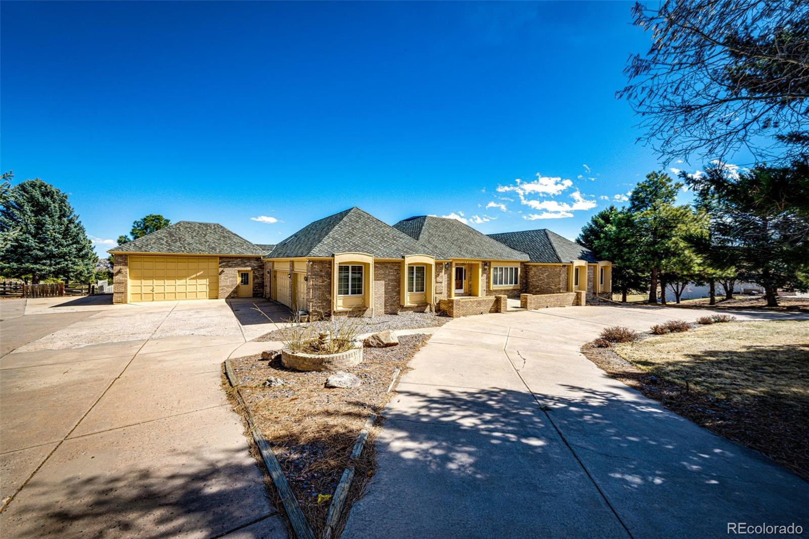 6936 S Chapparal Circle, centennial  House Search MLS Picture