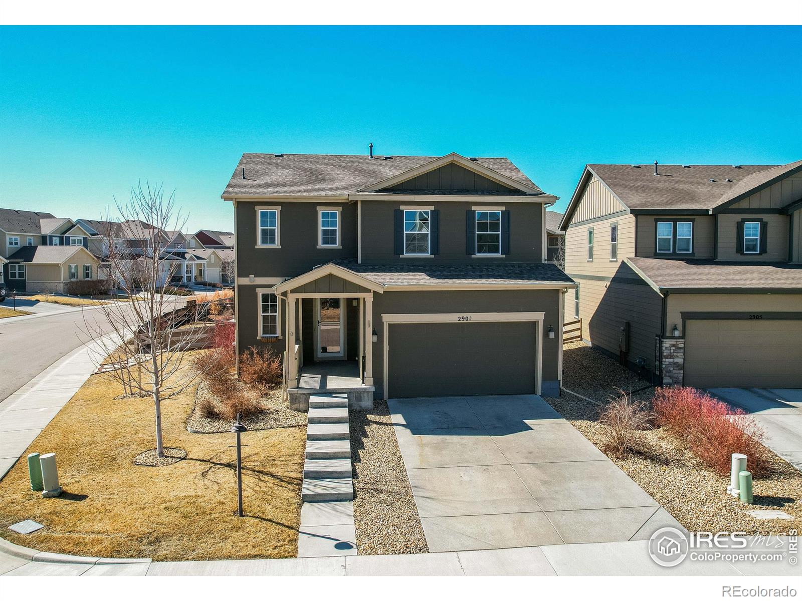 2901  Pawnee Creek Drive, loveland MLS: 4567891027482 Beds: 3 Baths: 3 Price: $529,900