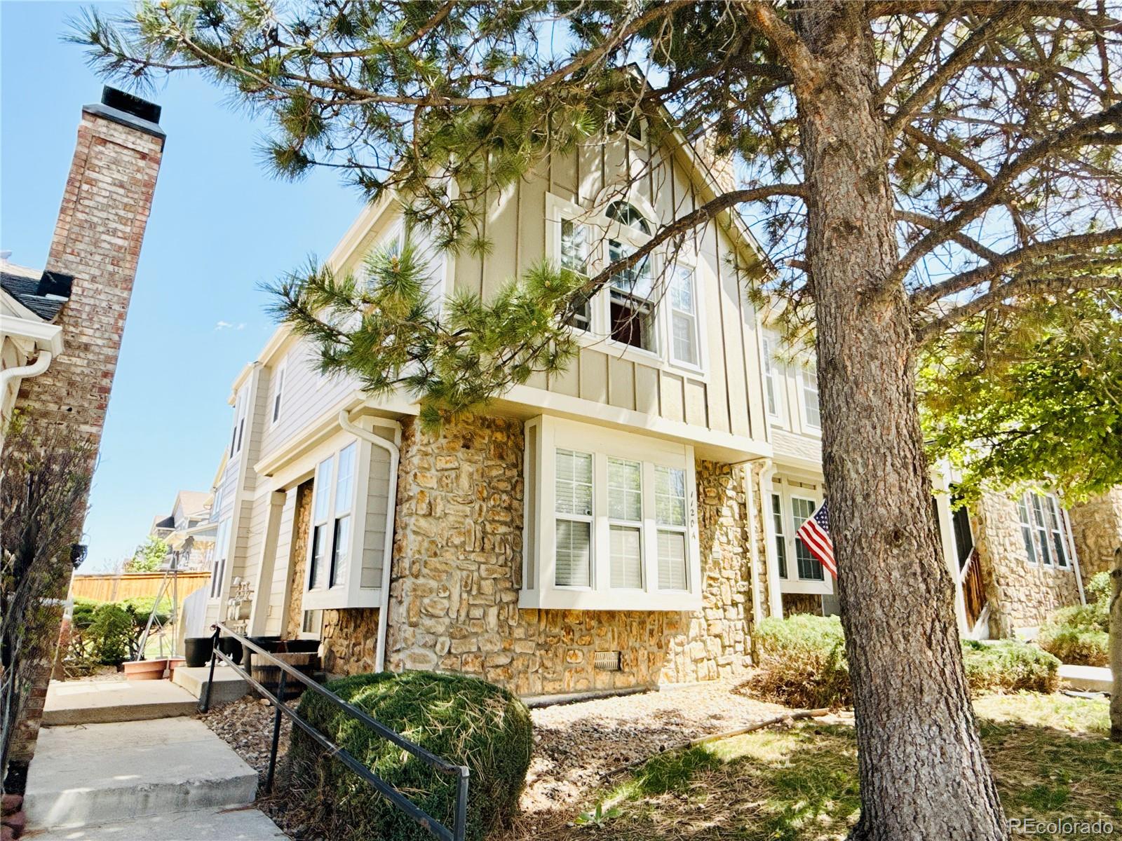 aurora  House Search Picture