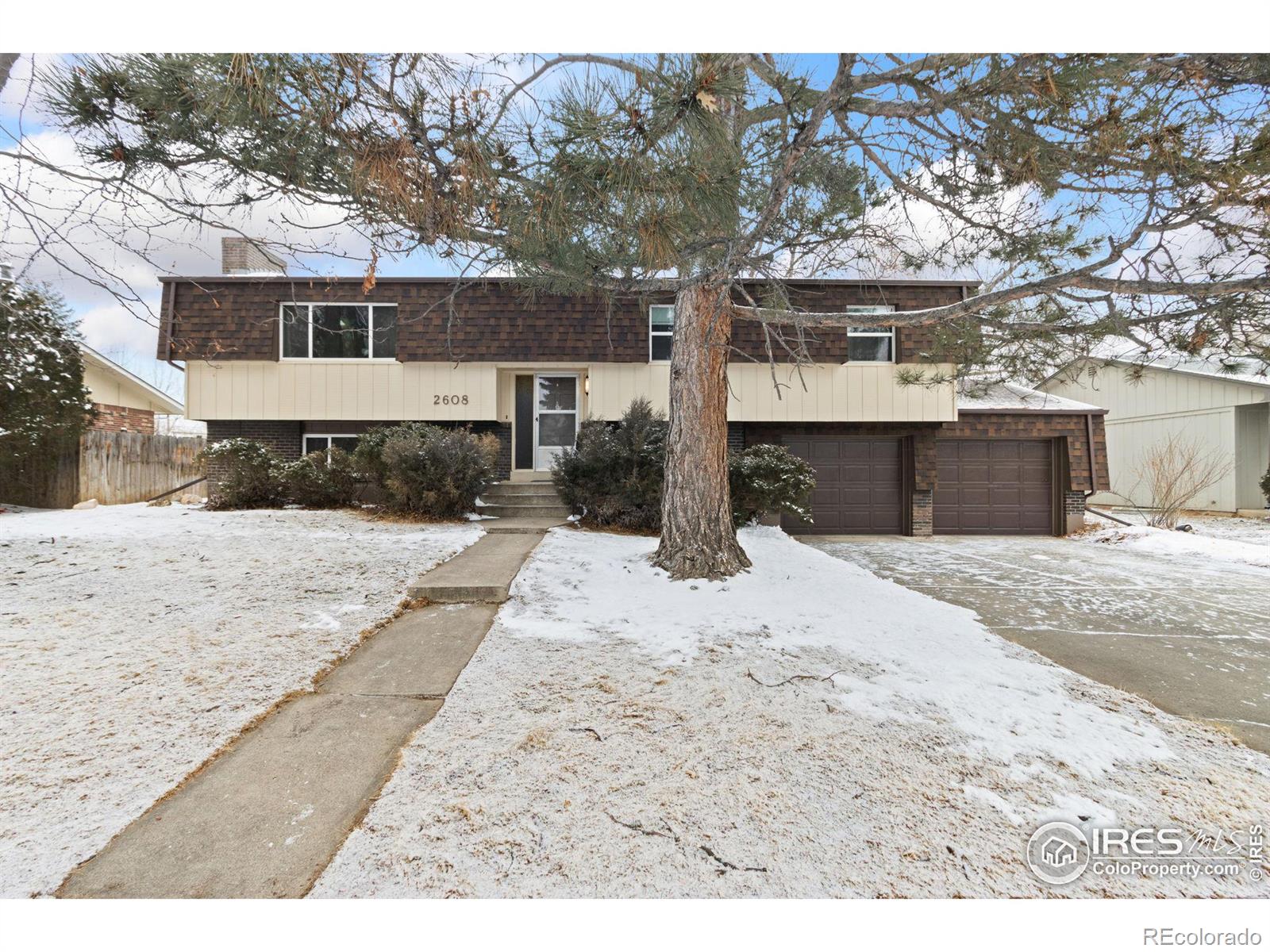 2608  Avocet Road, fort collins MLS: 4567891027567 Beds: 4 Baths: 3 Price: $530,000