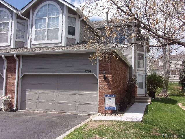 7707 S Monaco Circle, centennial MLS: 3574903 Beds: 2 Baths: 3 Price: $459,900