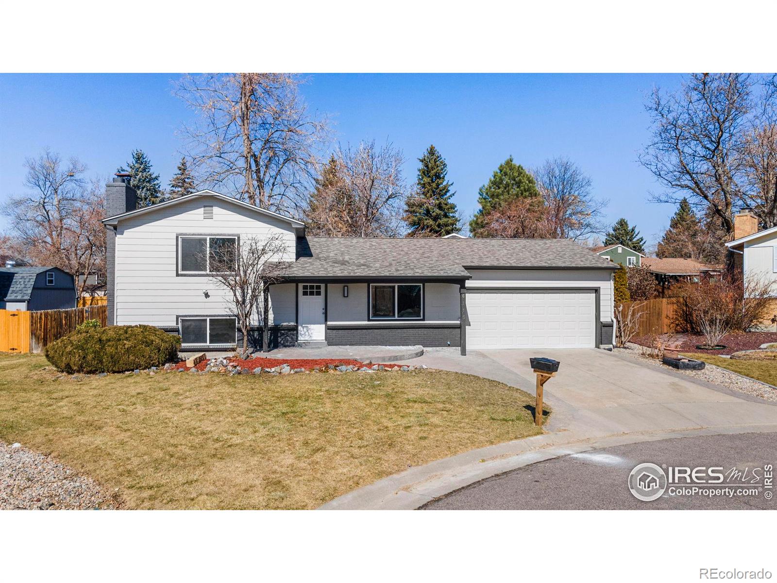 6115 W 84th Way, arvada MLS: 4567891027660 Beds: 4 Baths: 3 Price: $615,000