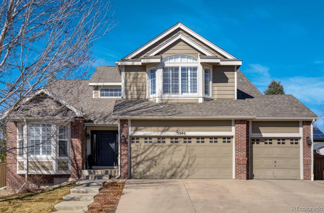 3940  Wynwood Circle, highlands ranch MLS: 3305736 Beds: 4 Baths: 4 Price: $925,000