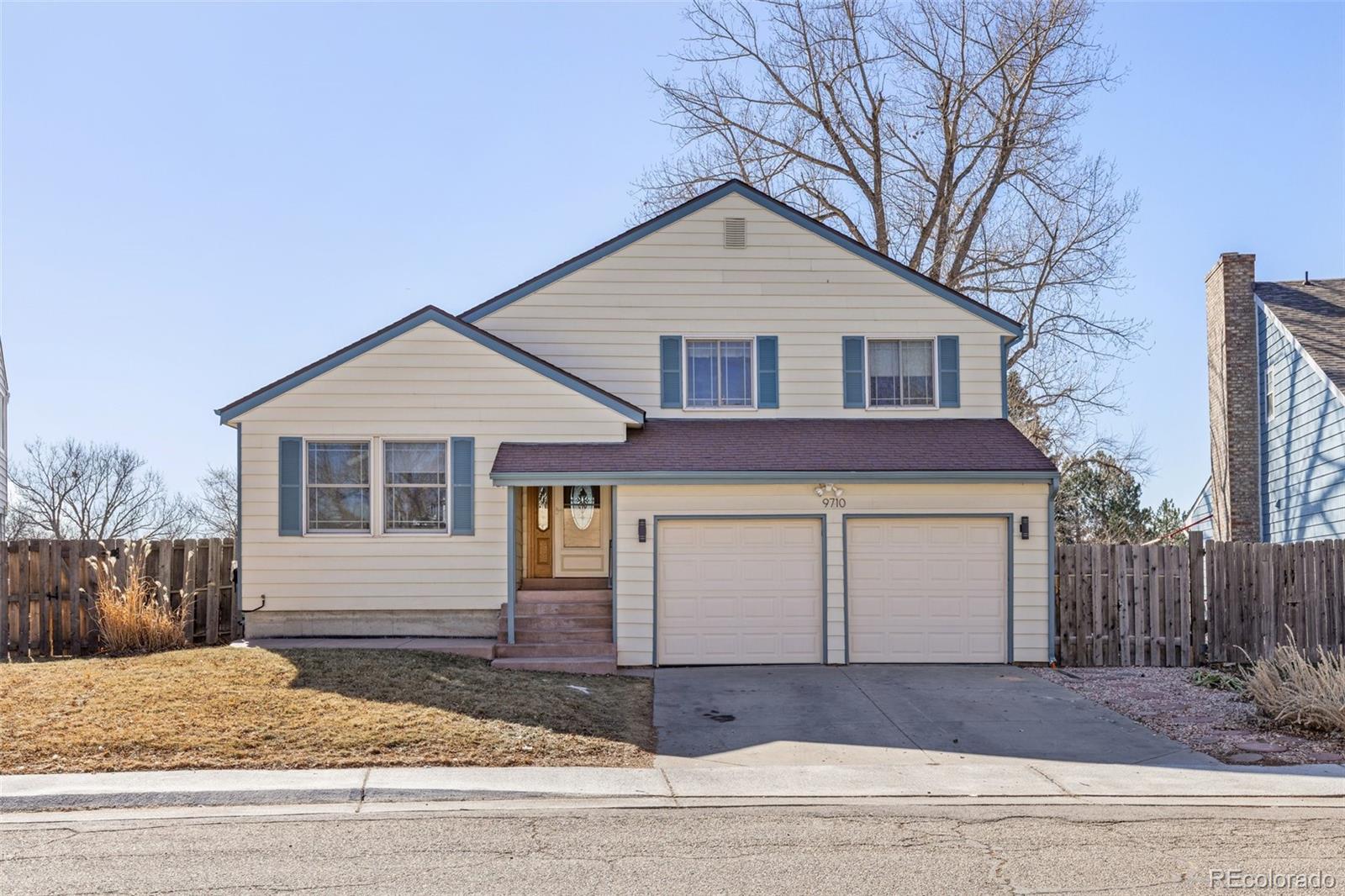 9710 W 82nd Place, arvada MLS: 2271877 Beds: 4 Baths: 4 Price: $665,000