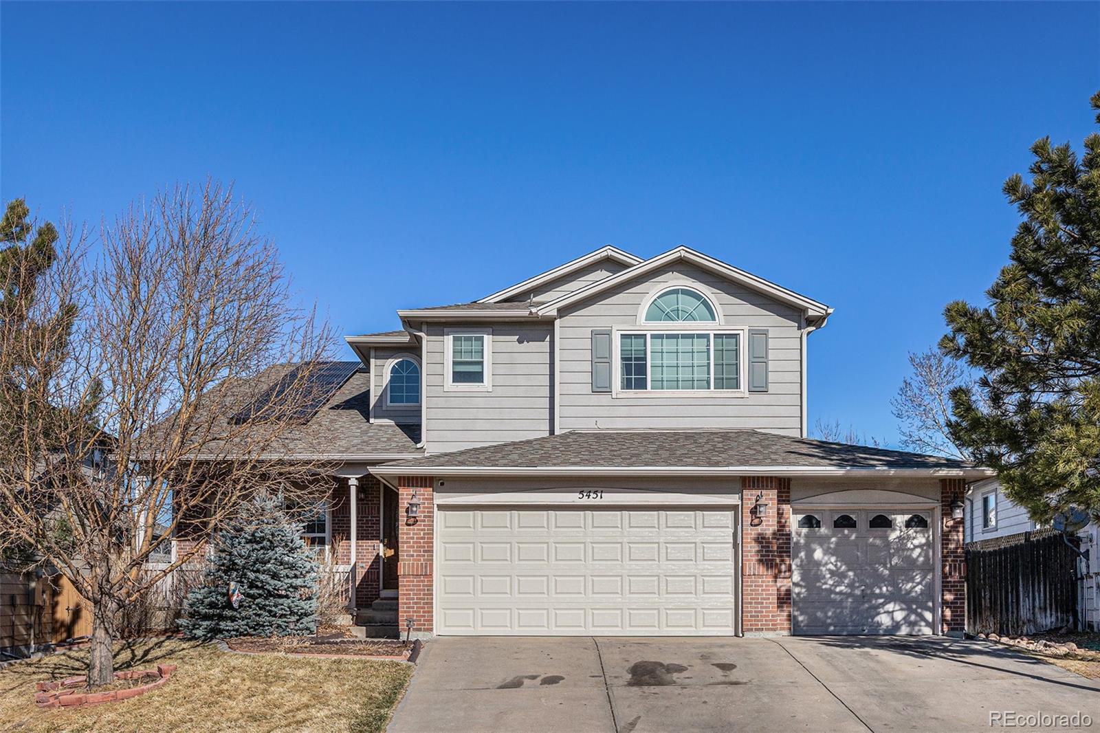 5451 S Versailles Street, aurora MLS: 3244463 Beds: 4 Baths: 4 Price: $645,000