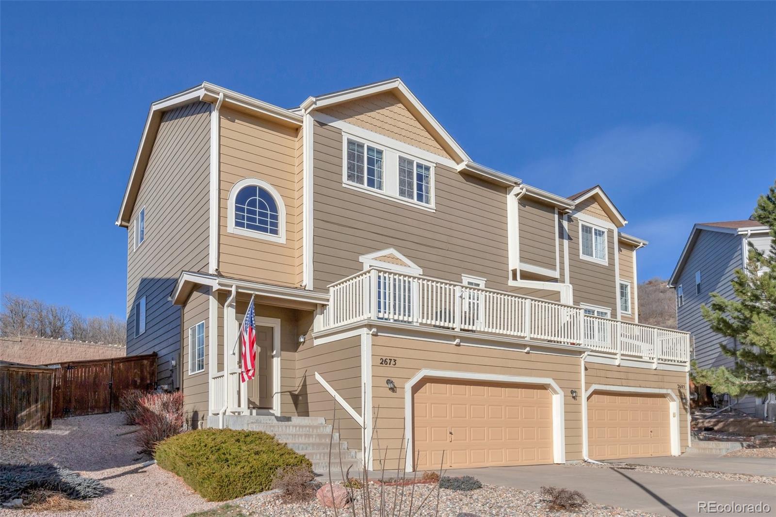 2673  Live Oak Court, castle rock MLS: 1753051 Beds: 3 Baths: 3 Price: $499,900