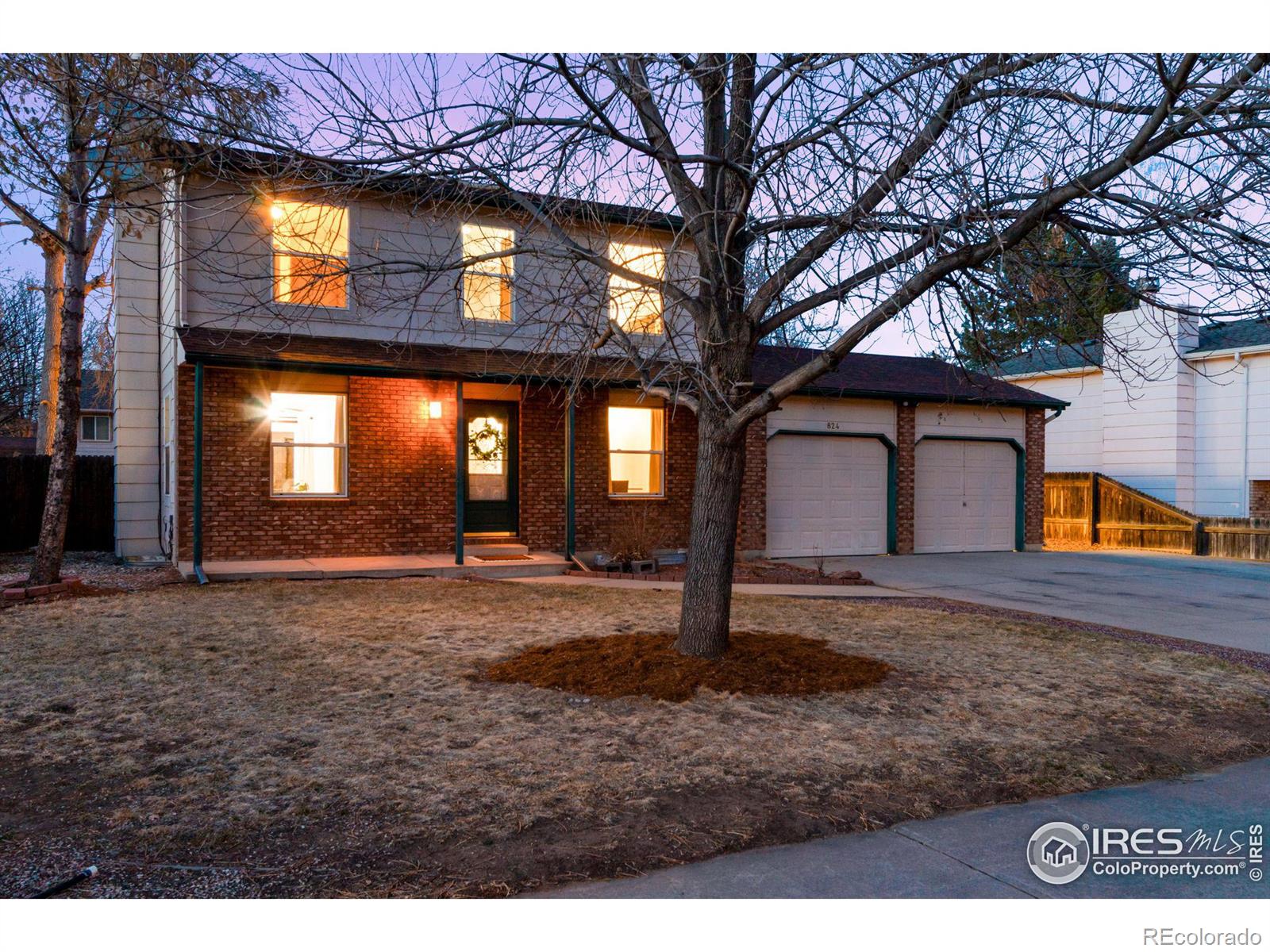 824  Coulter Street, fort collins MLS: 4567891028033 Beds: 4 Baths: 3 Price: $530,000