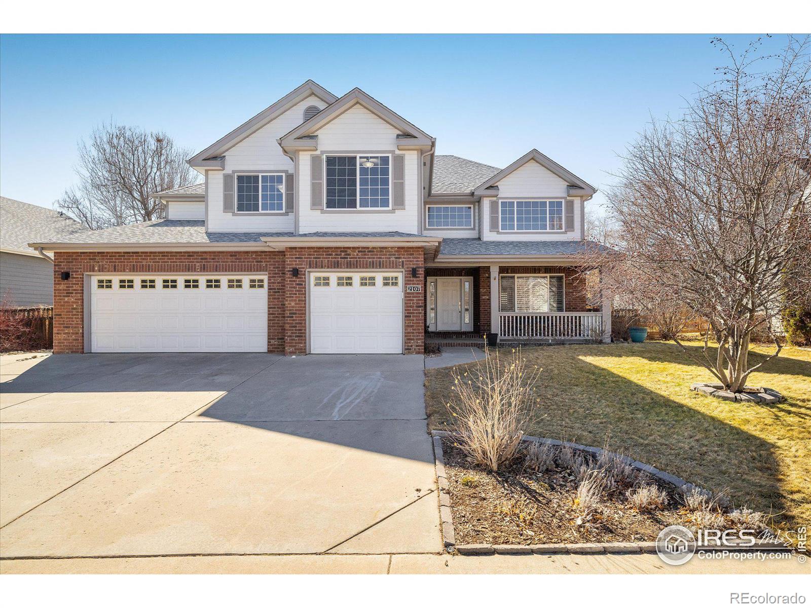 2107  Pintail Drive, longmont MLS: 4567891028148 Beds: 5 Baths: 3 Price: $885,000