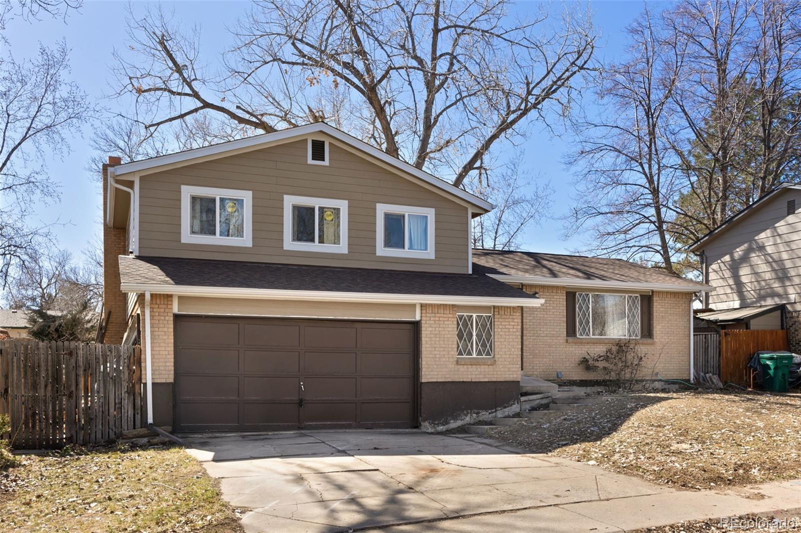 9556 W Maplewood Avenue, littleton  House Search MLS Picture