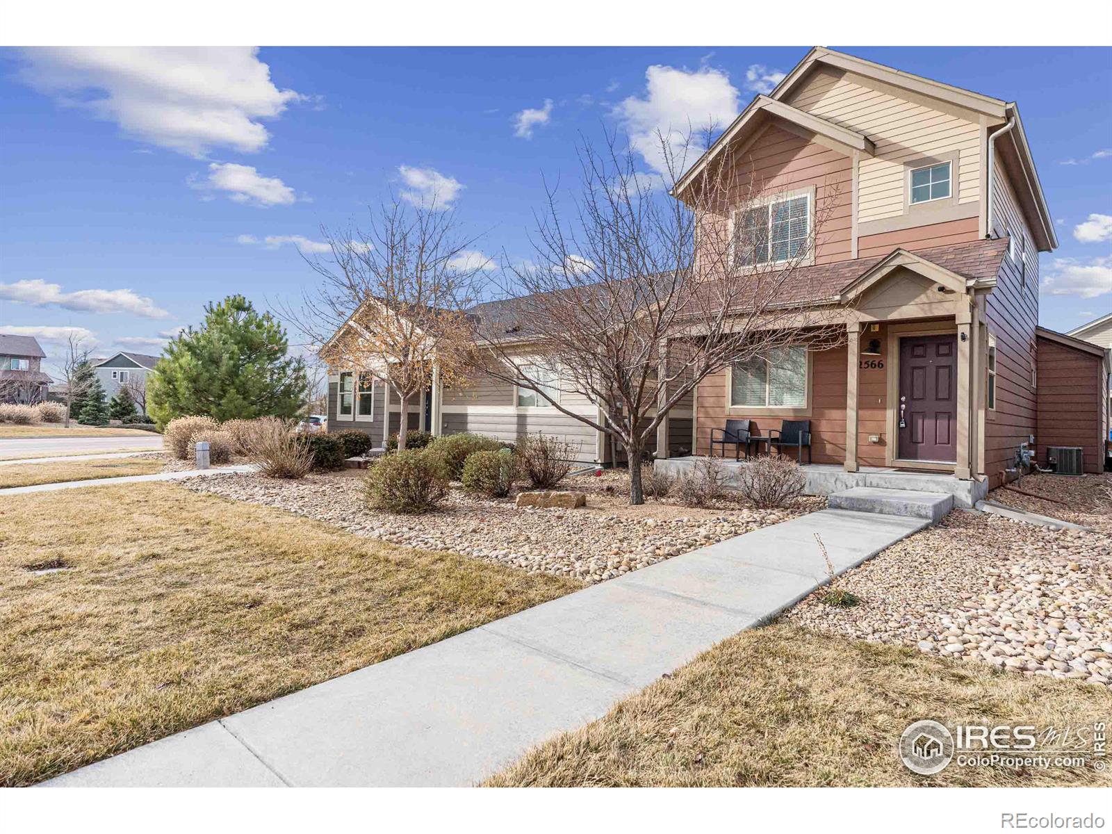 2566  Trio Falls Drive, loveland MLS: 4567891028181 Beds: 2 Baths: 2 Price: $410,000