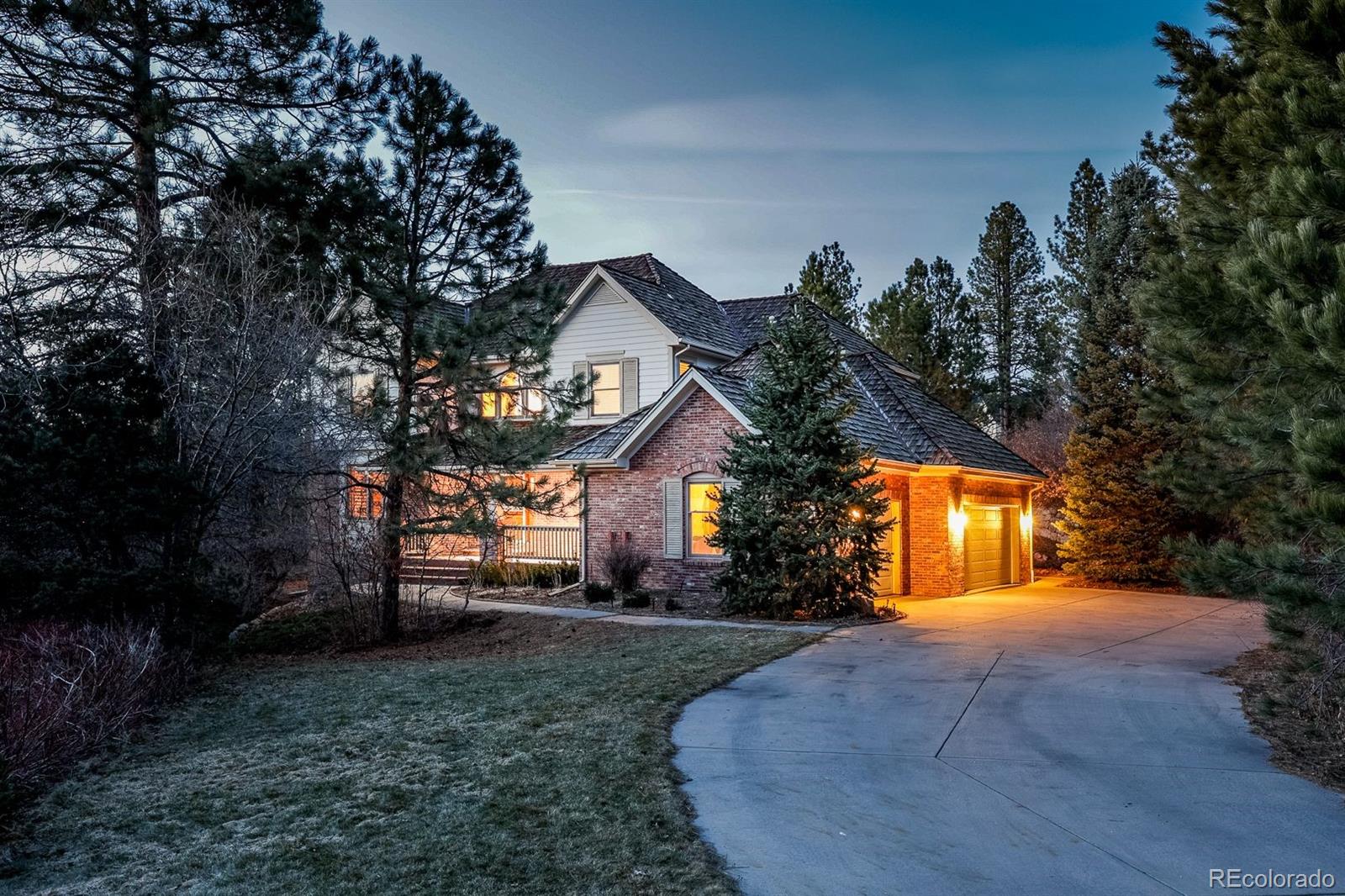 870  Homestake Court, castle rock MLS: 8009269 Beds: 4 Baths: 4 Price: $1,650,000