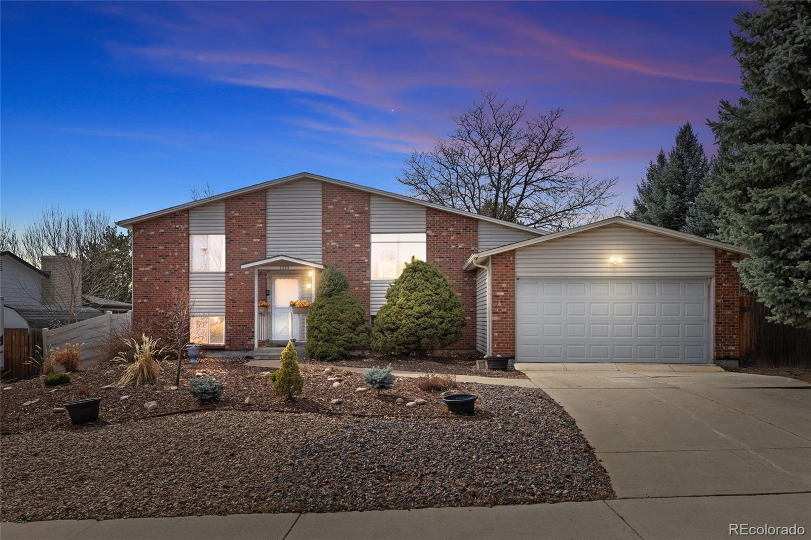 7325  Taft Court, arvada MLS: 8772916 Beds: 3 Baths: 2 Price: $550,000