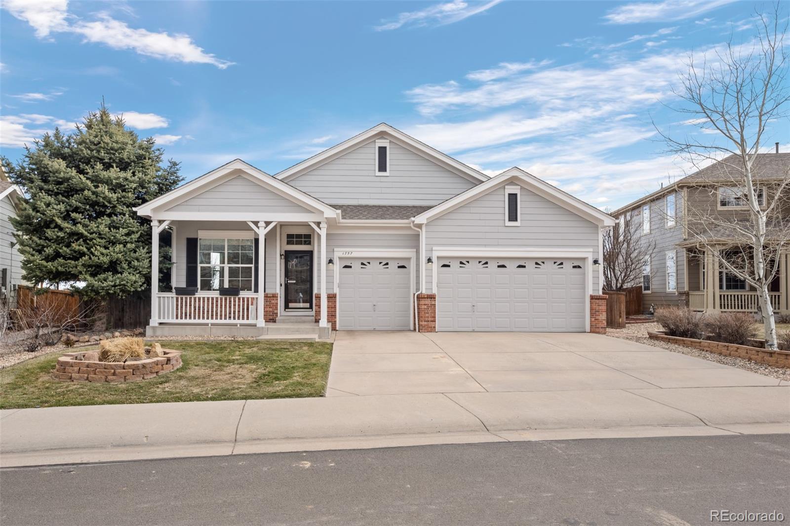 1757  Baguette Drive, castle rock MLS: 2442718 Beds: 3 Baths: 3 Price: $750,000