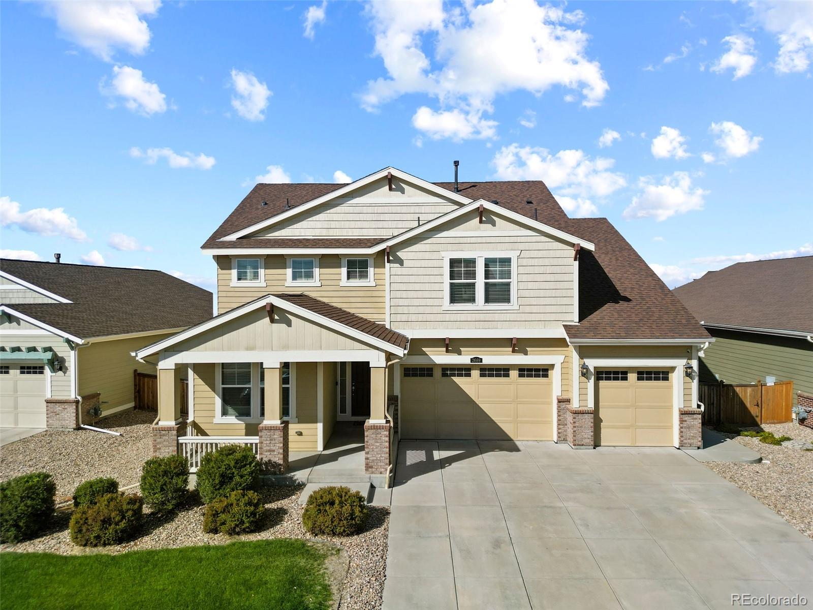 2669  Red Bird Trail, castle rock MLS: 7058339 Beds: 5 Baths: 5 Price: $825,000