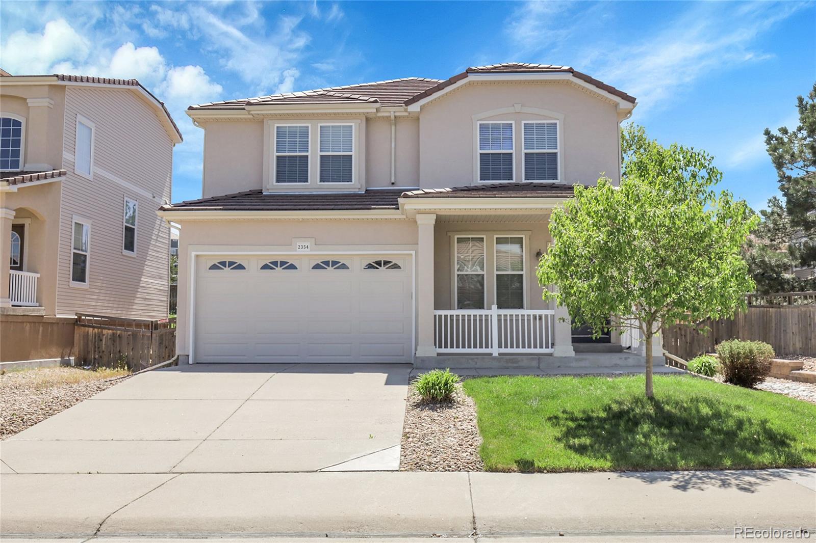 2354  Cactus Bloom Court, castle rock MLS: 7967066 Beds: 3 Baths: 3 Price: $650,000