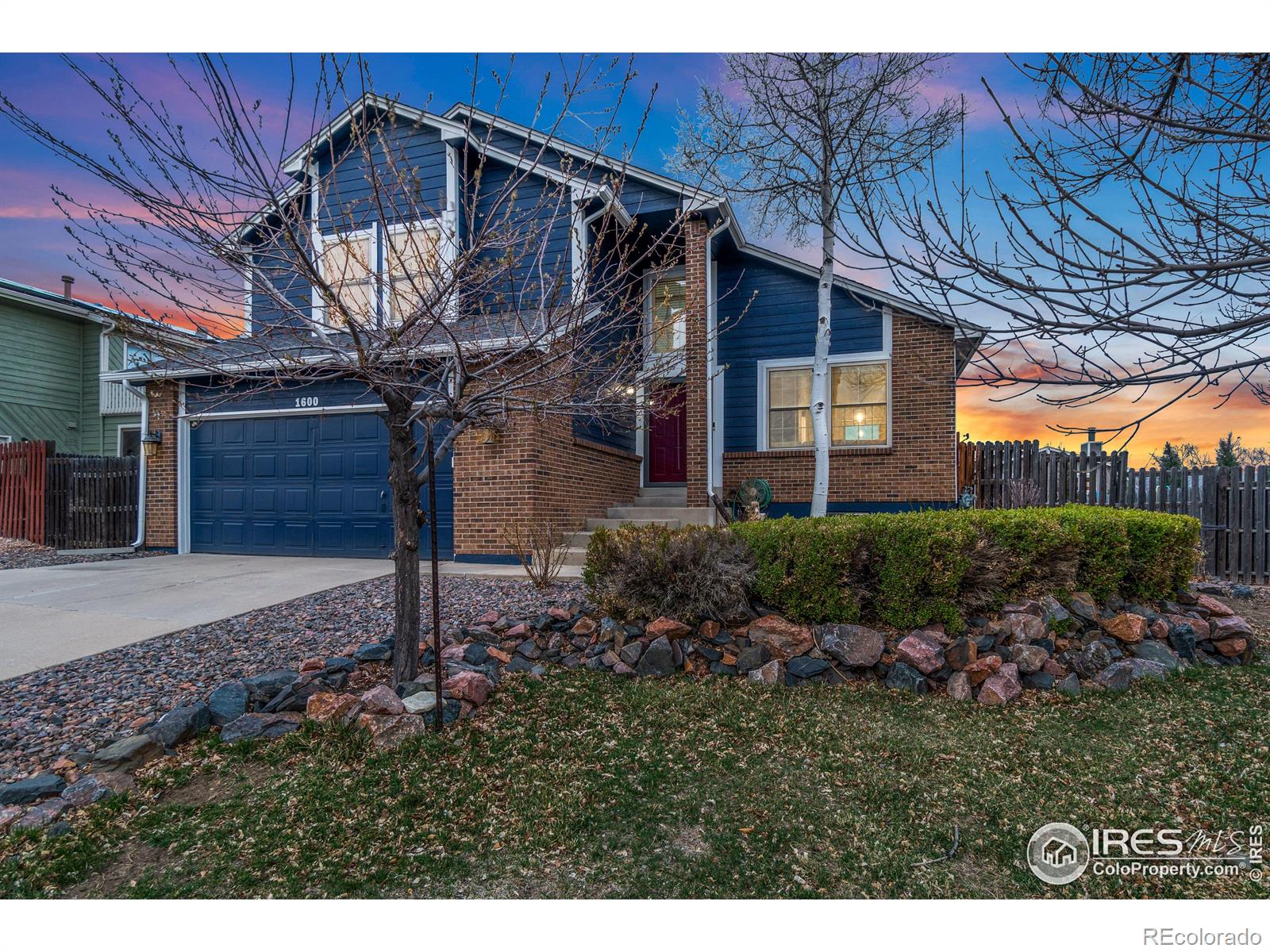 1600  Daphne Street, broomfield MLS: 4567891028824 Beds: 3 Baths: 3 Price: $640,000