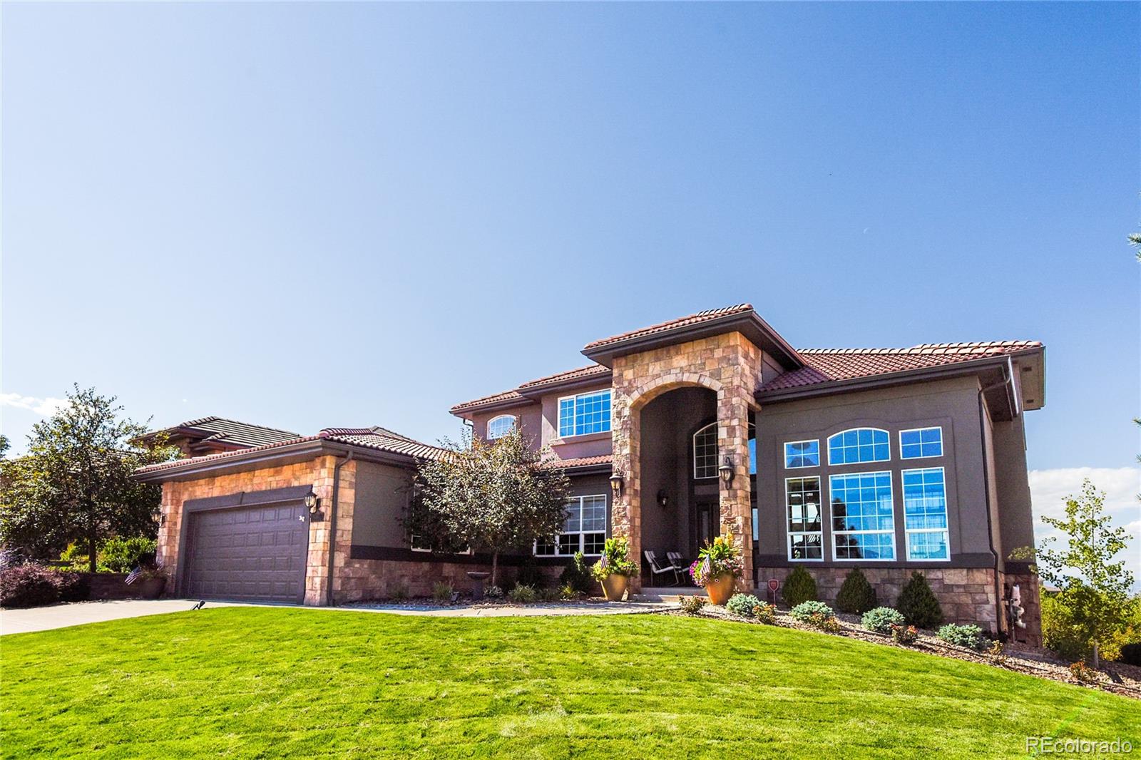 12457  Topaz Vista Way, castle pines MLS: 4539360 Beds: 5 Baths: 5 Price: $2,295,450