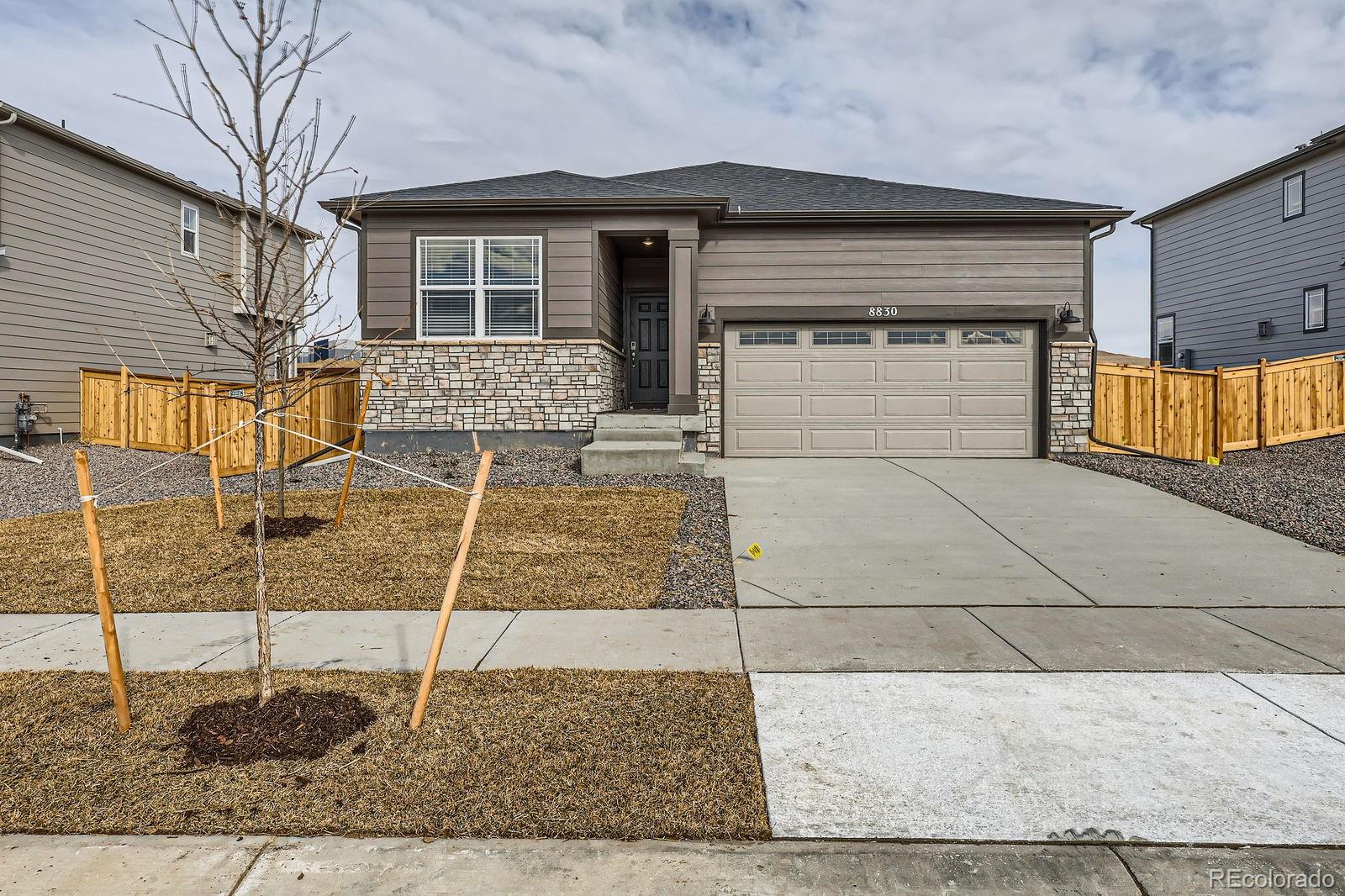 8830  Sedalia Street, commerce city MLS: 1727382 Beds: 3 Baths: 2 Price: $539,990